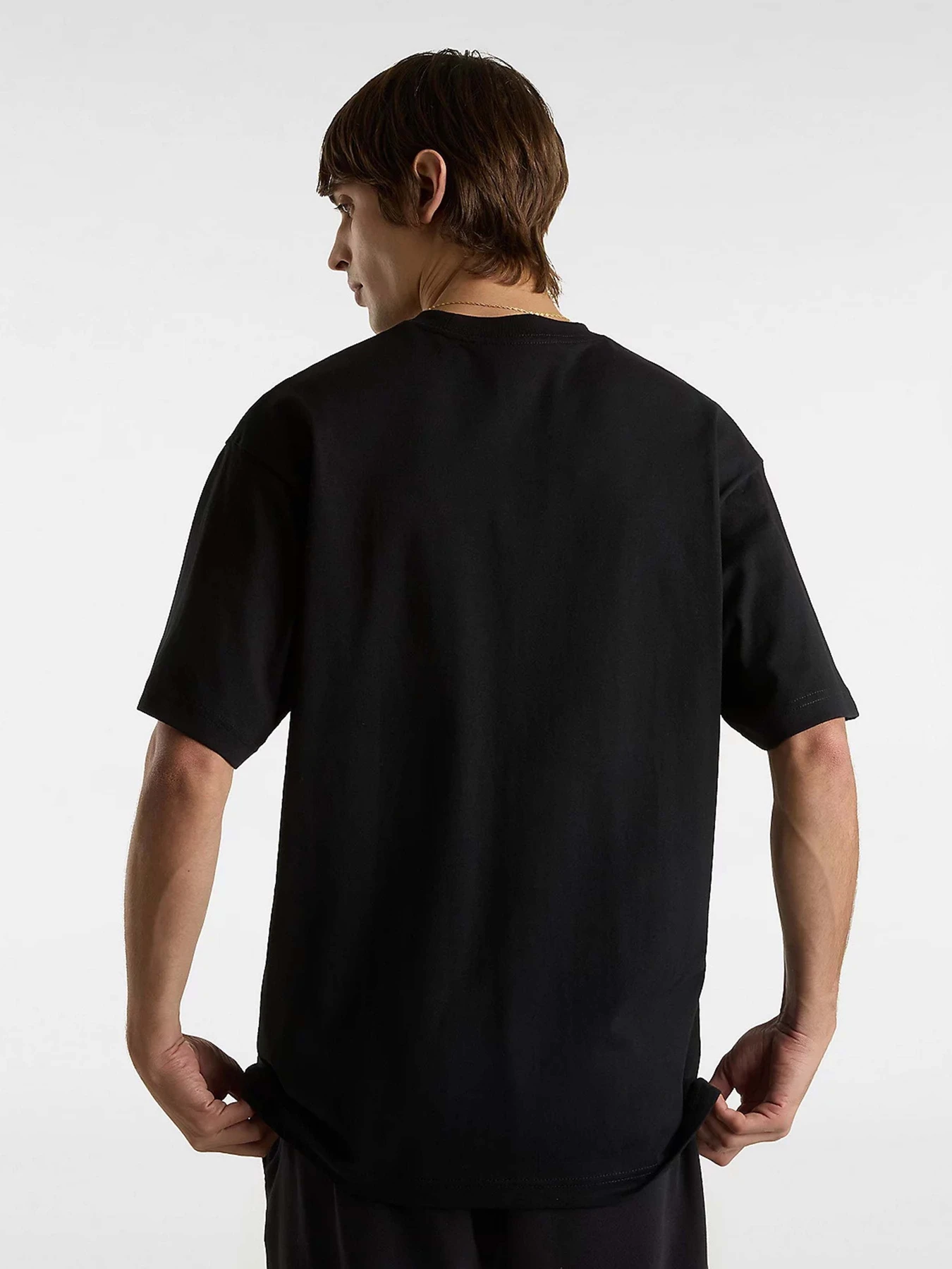 Футболки і поло Vans Salton Loose модель VN000P56BLK1 Футболки і поло Vans Salton Loose модель VN000P56BLK1 Фото