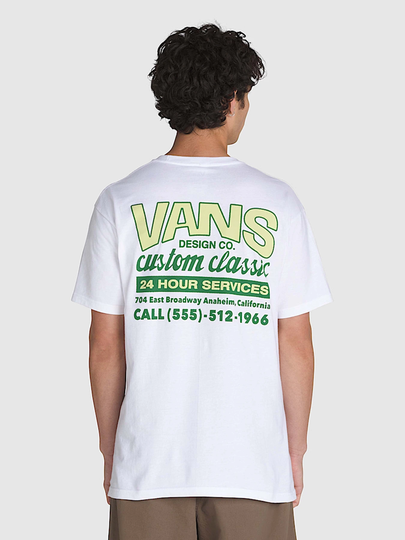 Футболки и поло Vans Shop Front модель VN000M60WHT1 Фото