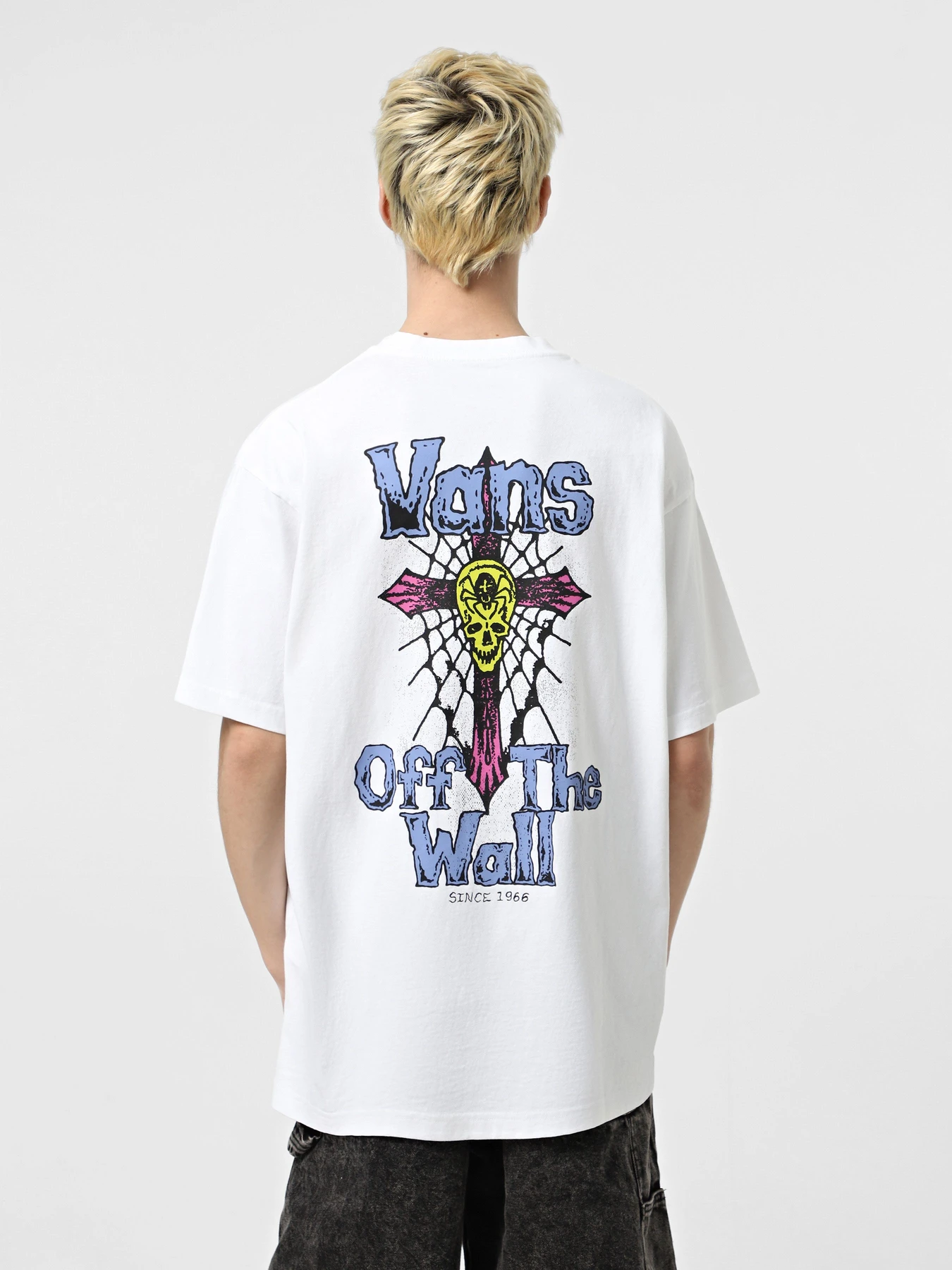 Футболки и поло Vans Z Legacy Loose модель VN000NWNWHT1 Футболки и поло Vans Z Legacy Loose модель VN000NWNWHT1 Фото