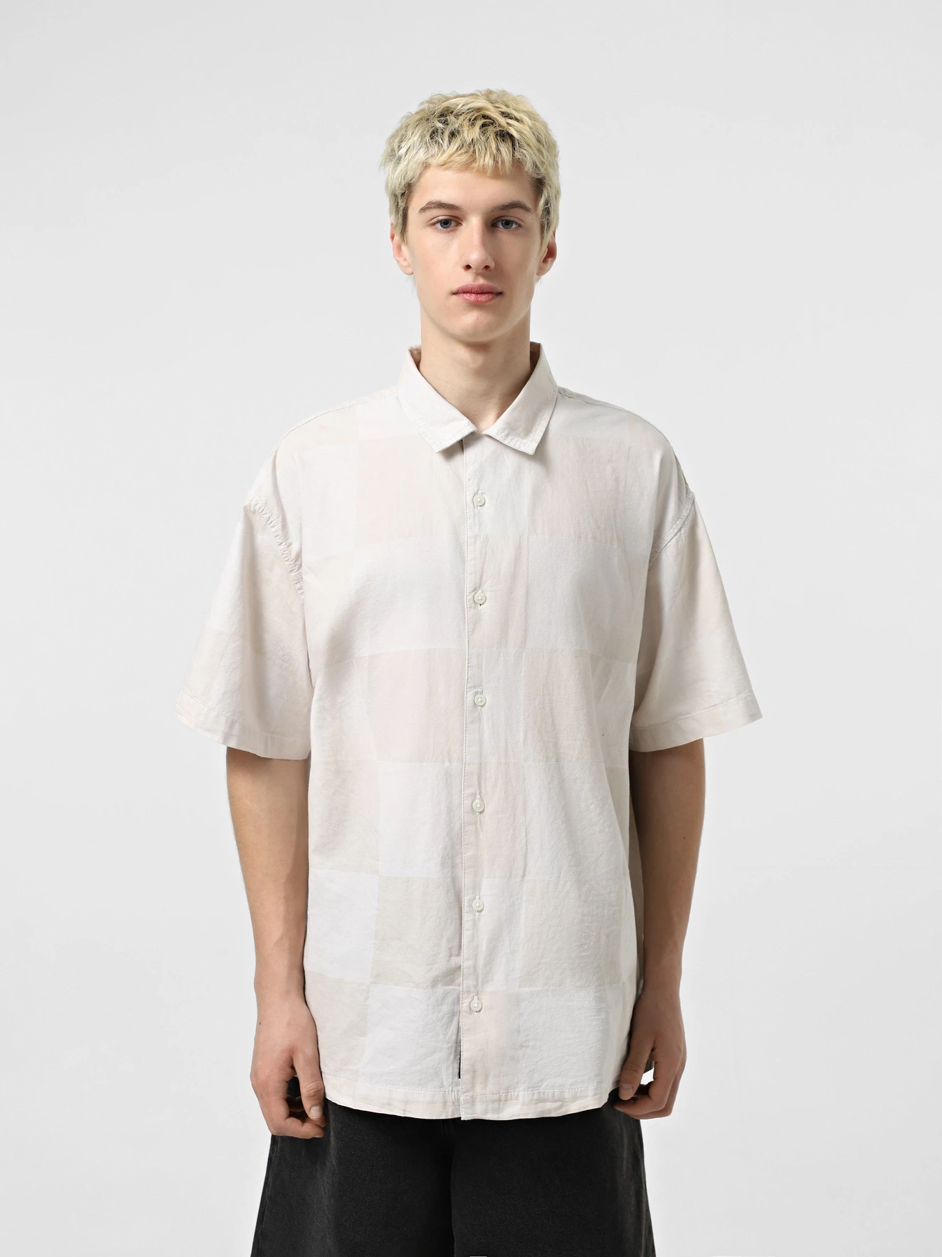 Рубашки Vans Kessler Checkerboard Woven модель VN000M18E681 Рубашки Vans Kessler Checkerboard Woven модель VN000M18E681 Фото