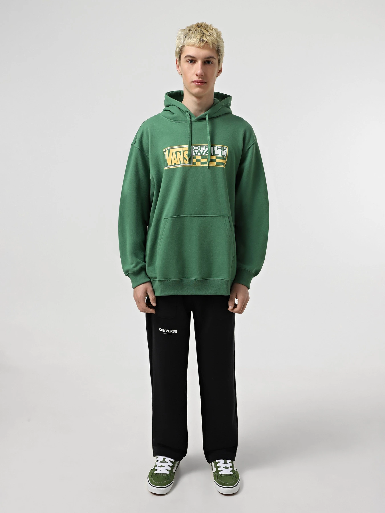 Худі та світшоти Vans Hi Stretch модель VN000NHQBR11 Худі та світшоти Vans Hi Stretch модель VN000NHQBR11 Фото