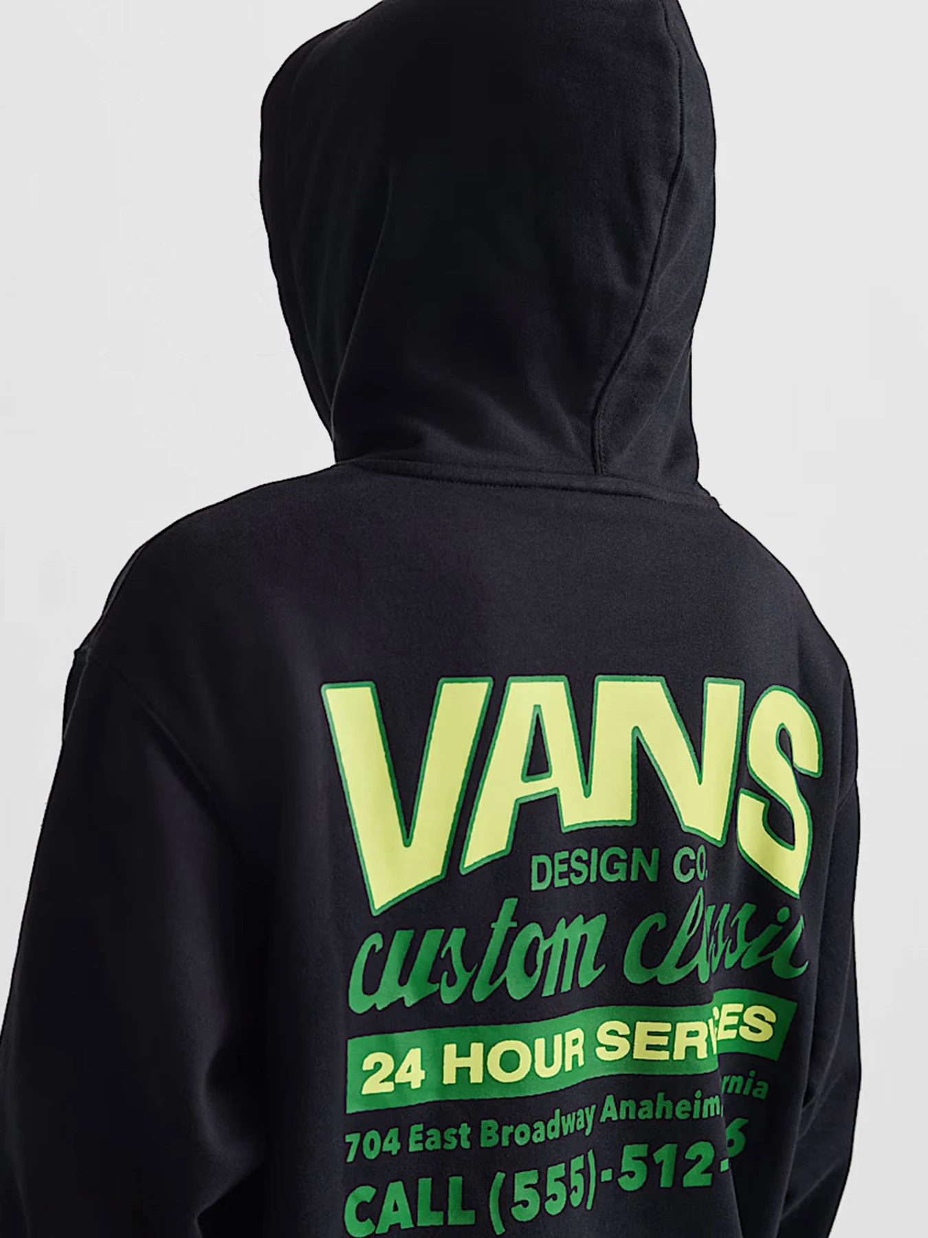 Худи и свитшоты Vans Shop Front модель VN000NHRBLK1 Худи и свитшоты Vans Shop Front модель VN000NHRBLK1 Фото