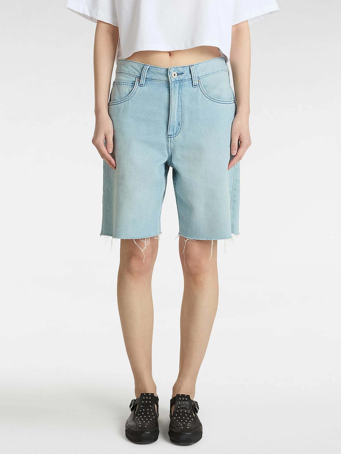 Шорти Vans Sierelle Cut-Off Shorts модель VN000MBJTTJ1 Шорти Vans Sierelle Cut-Off Shorts модель VN000MBJTTJ1 Фото