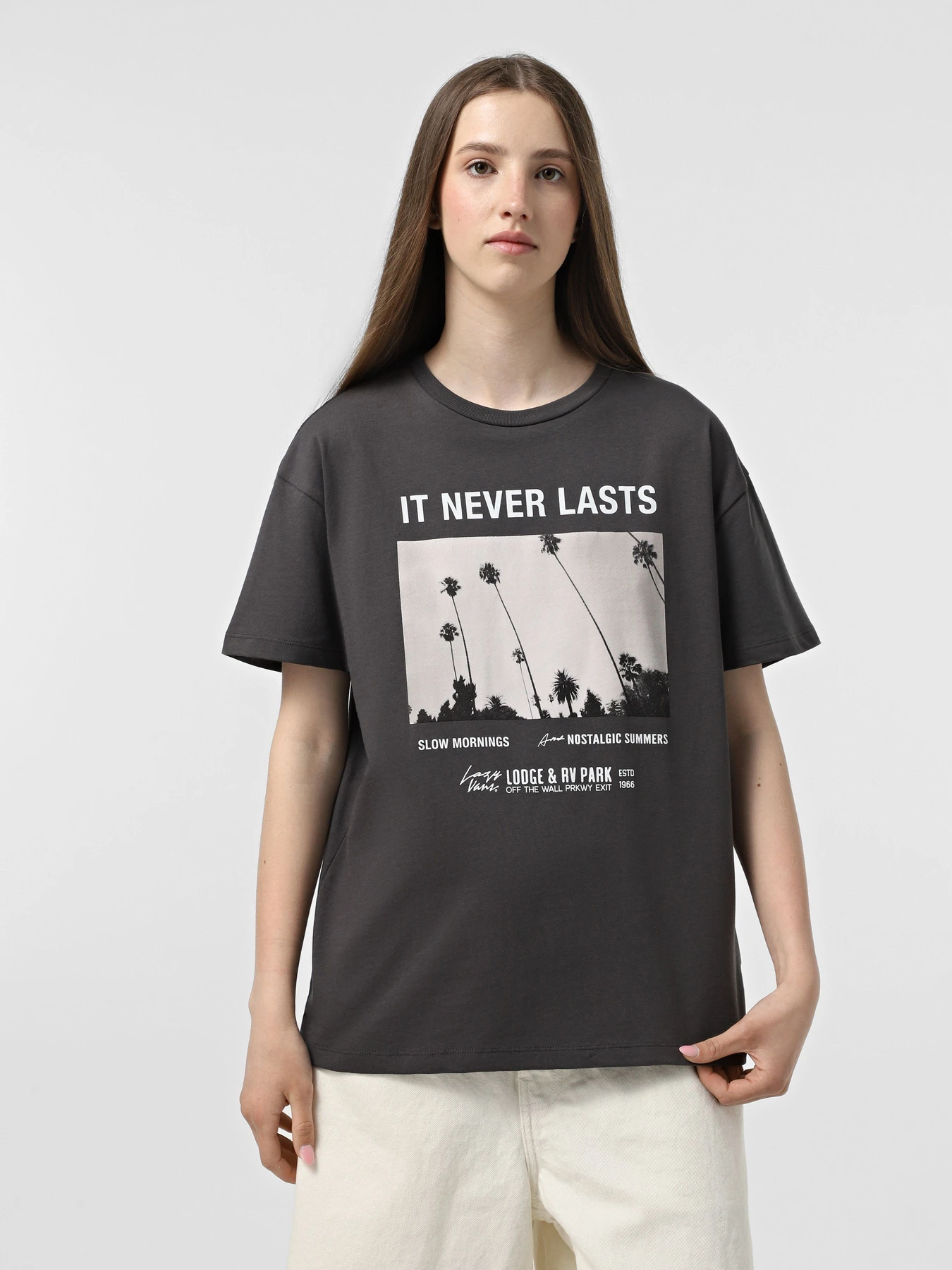 Футболки и поло Vans Neverlasting модель VN000MD01O71 Фото