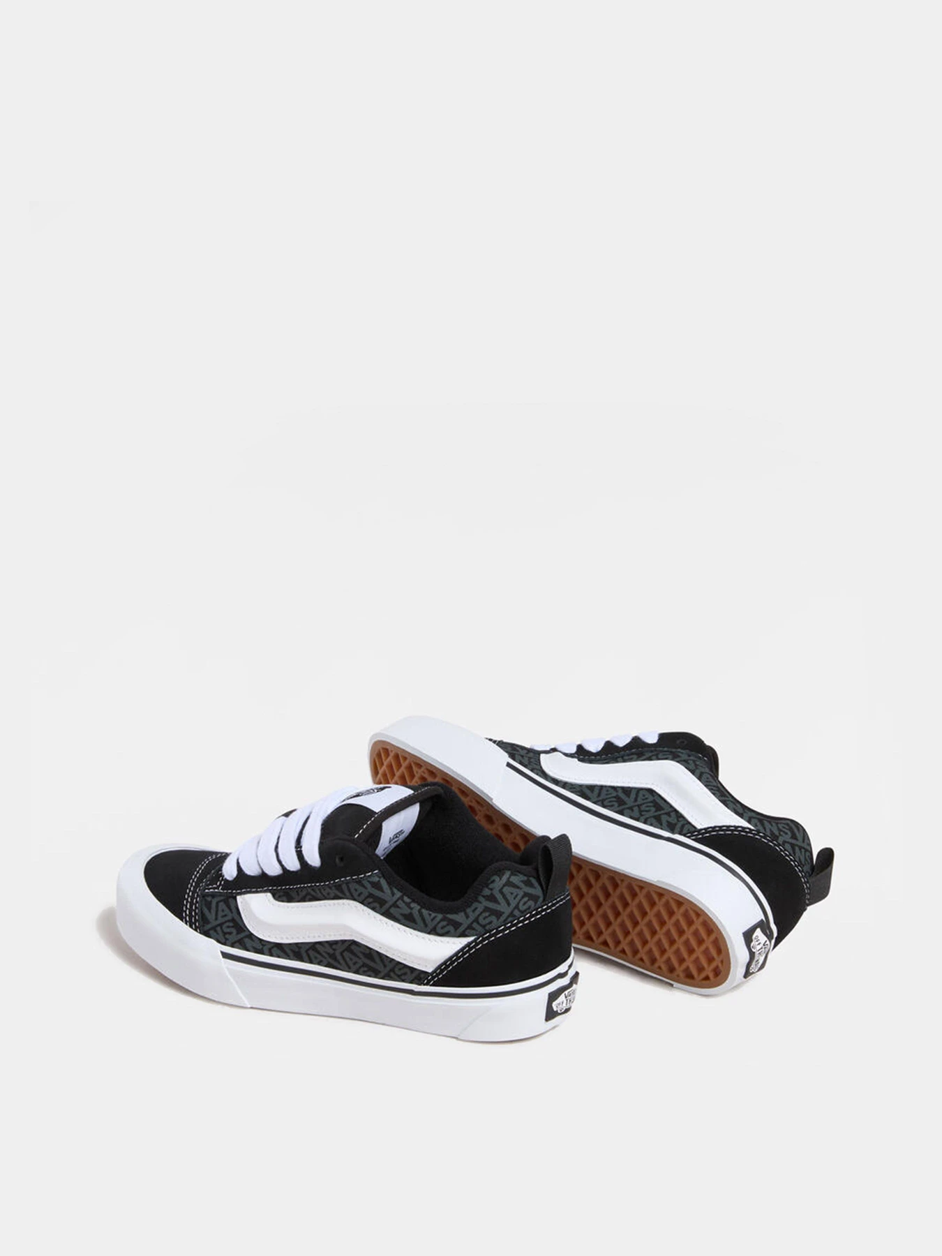 Кеди Vans Knu Skool модель VN000E9ZBKG1 Кеди Vans Knu Skool модель VN000E9ZBKG1 Фото