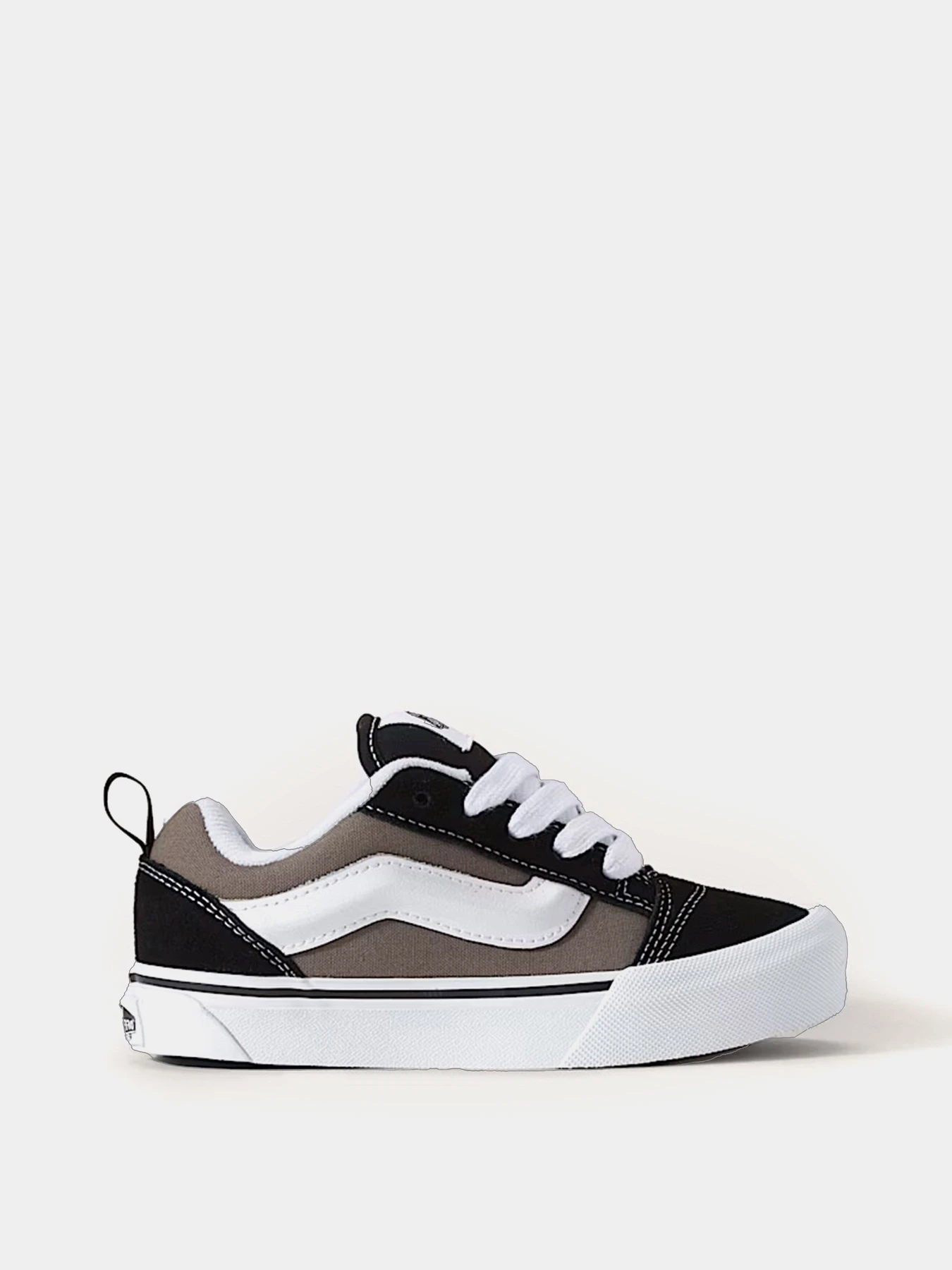 Кеды Vans Knu Skool модель VN000D2T4Y41 Кеды Vans Knu Skool модель VN000D2T4Y41 Фото