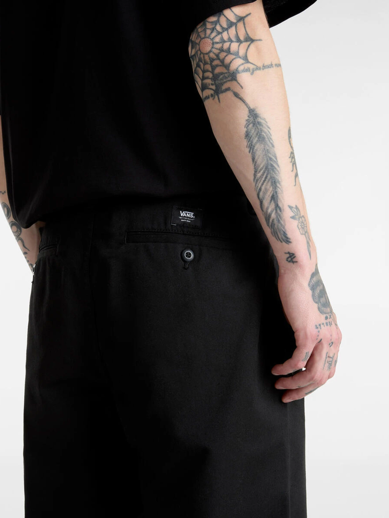 Штани Vans Authentic модель VN000HZCBLK1 Штани Vans Authentic модель VN000HZCBLK1 Фото