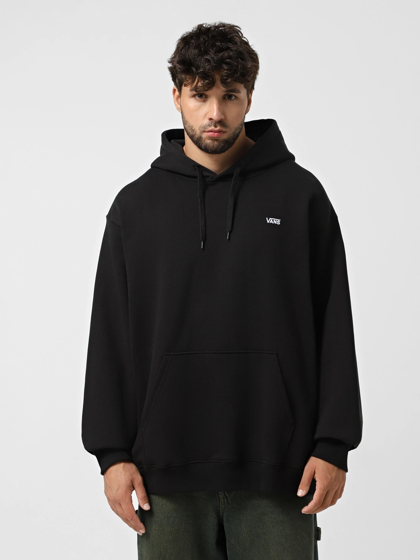 Худи и свитшоты Vans Left Chest II Loose модель VN000P21BLK1 Худи и свитшоты Vans Left Chest II Loose модель VN000P21BLK1 Фото