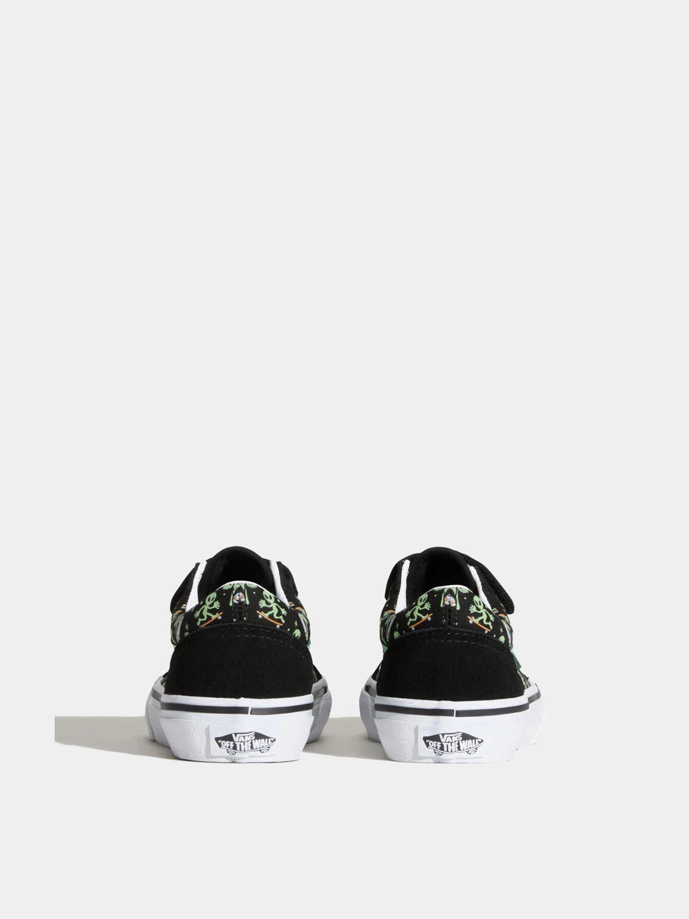 Кеды Vans Old Skool V модель VN000CYAYJ71 Кеды Vans Old Skool V модель VN000CYAYJ71 Фото