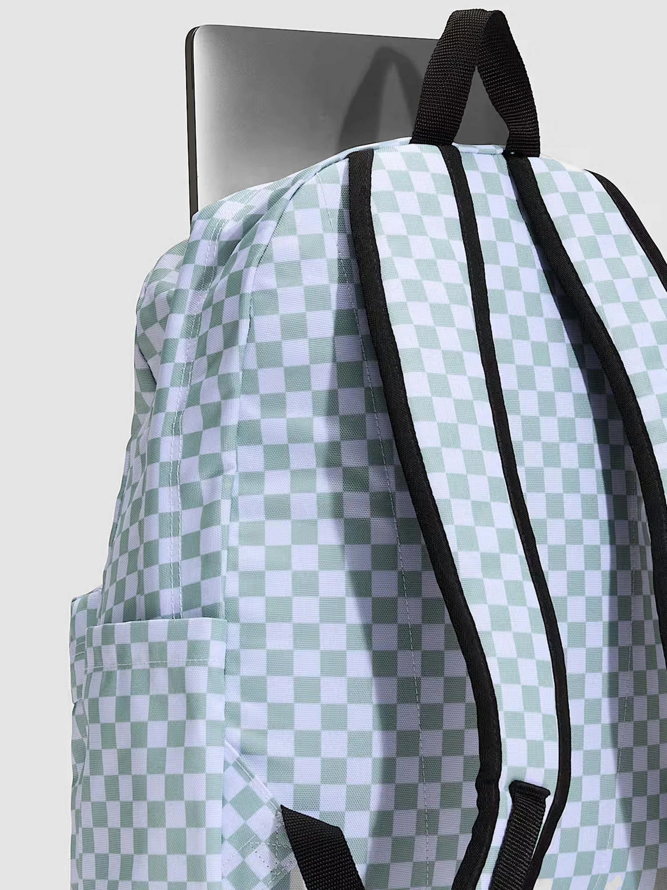 Рюкзаки Vans Old Skool Checkerboard 22L модель VN000H4XEMW1 Фото