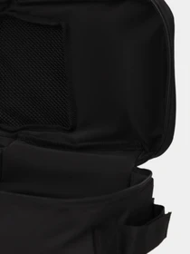 Сумки Vans Old Skool Lunch Bag 8,5L модель VN000PSJBFM1 Фото
