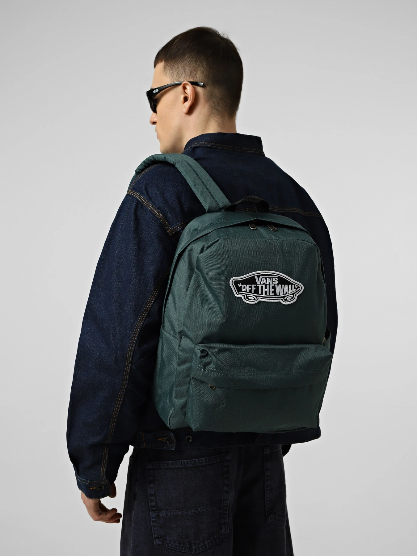 Рюкзаки Vans OLD SKOOL CLASSIC BACKPACK модель VN000H4YFRJ1 Фото