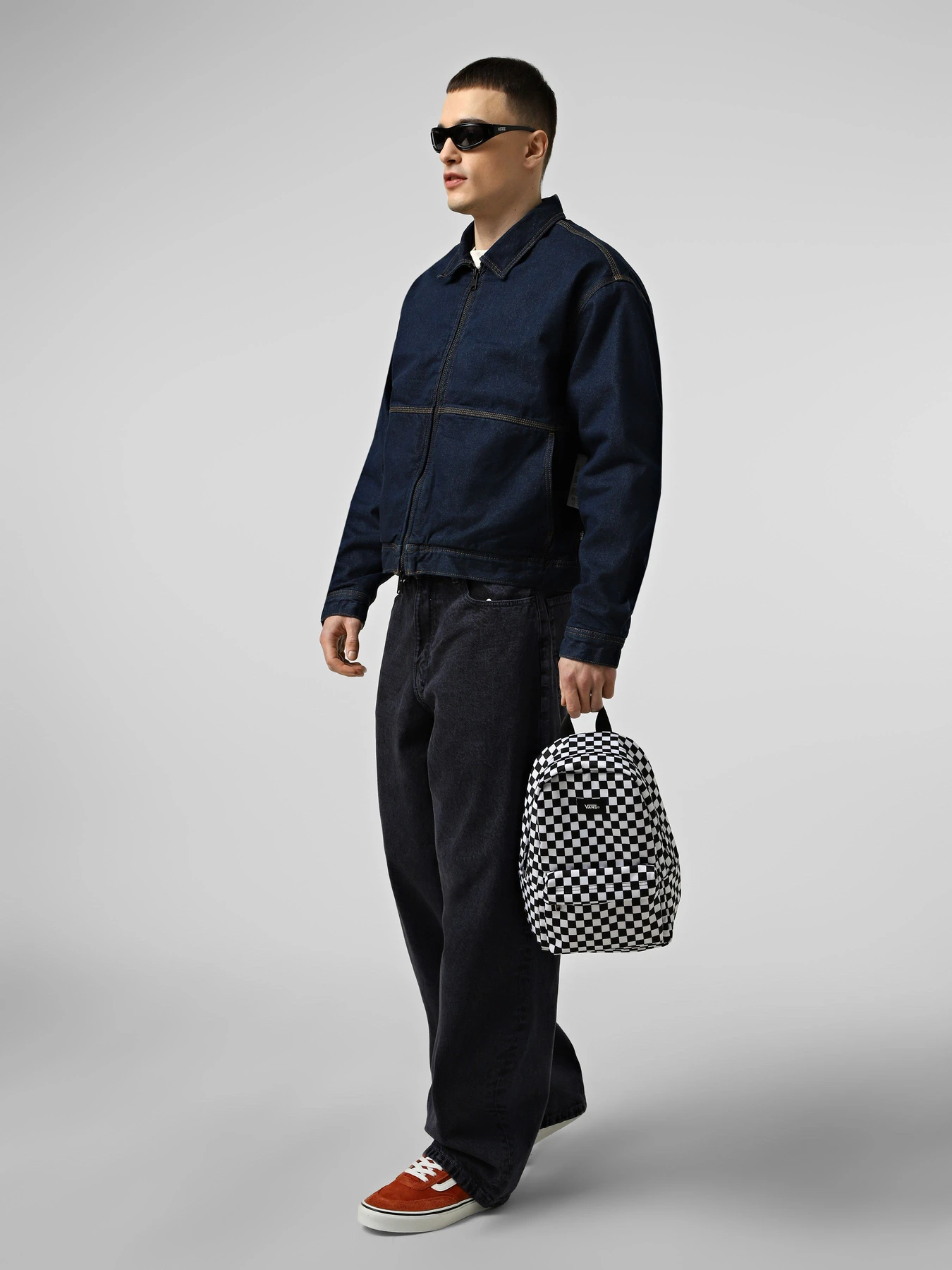 Рюкзаки Vans OLD SKOOL MINI BACKPACK модель VN000Q9AY281 Фото