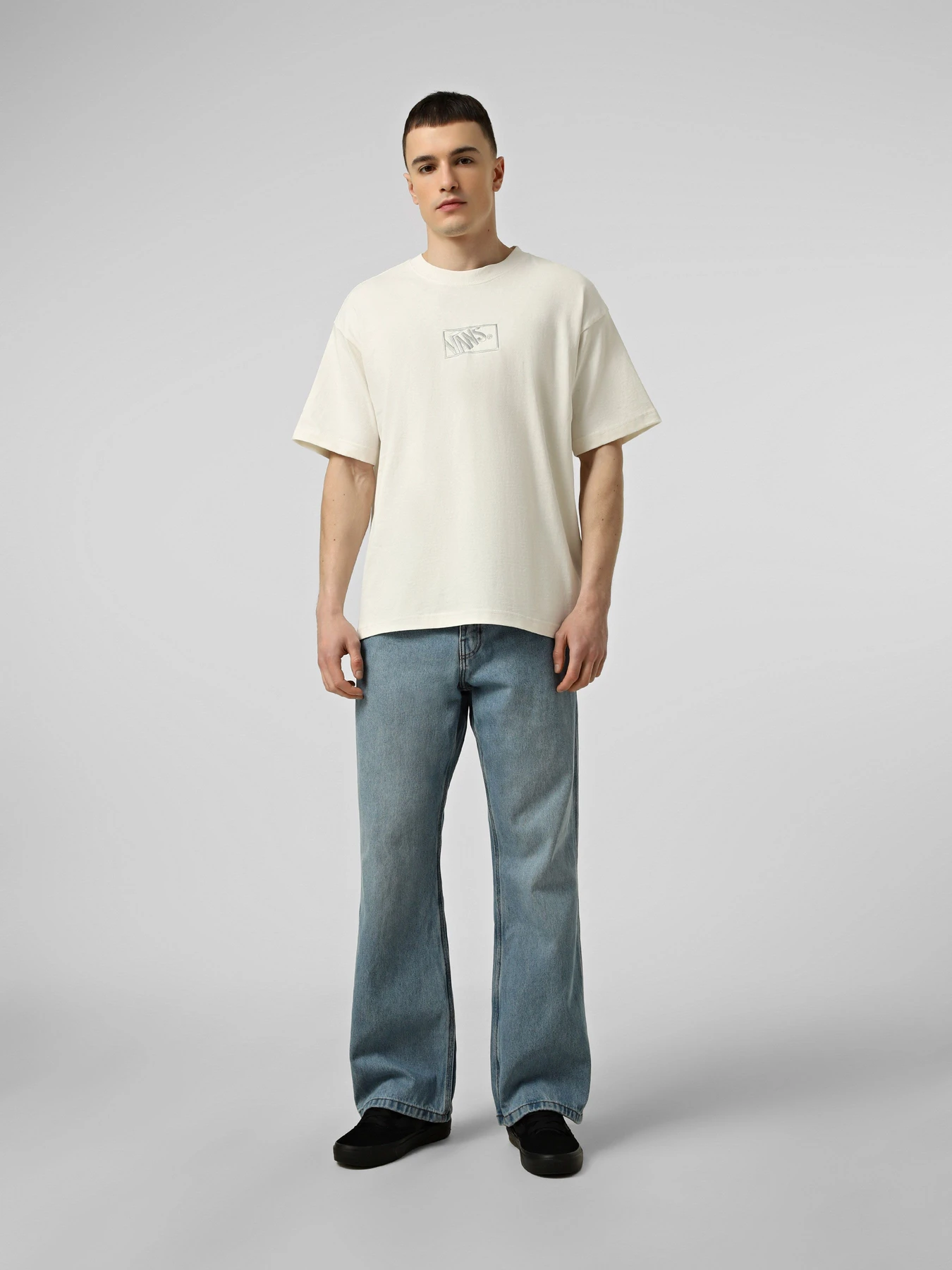 Джинсы Vans SKATE LOOSE BOOTCUT DENIM модель VN000PFX7W61 Фото