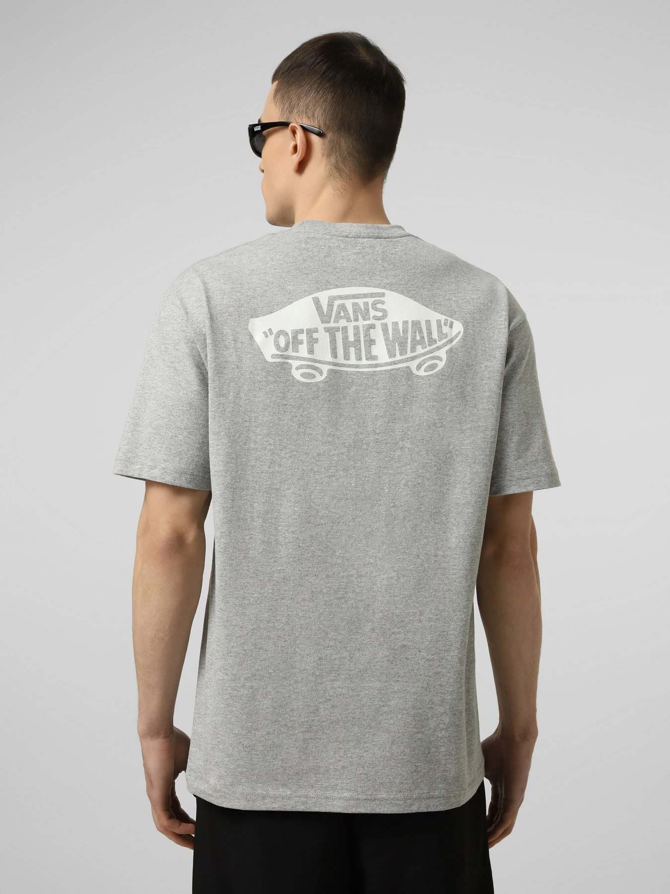 Футболки і поло Vans DOUBLE STANDARD SS TEE модель VN000SYDATH1 Фото