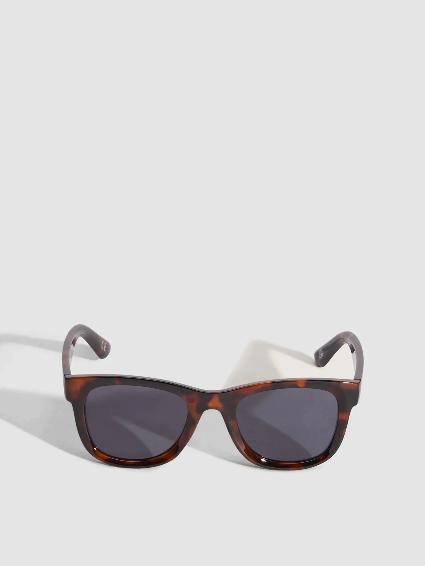 Очки Vans SPICOLI SUNGLASSES модель VN000T0E1RE1 Очки Vans SPICOLI SUNGLASSES модель VN000T0E1RE1 Фото