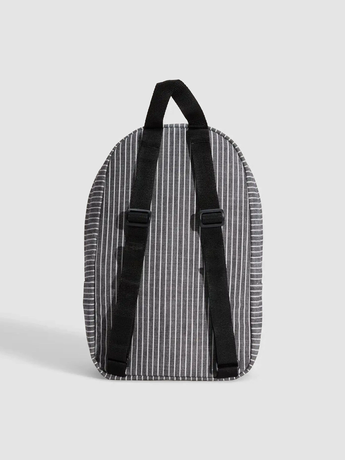 Рюкзаки Vans OLD SKOOL MINI BACKPACK модель VN000Q9AYB21 Рюкзаки Vans OLD SKOOL MINI BACKPACK модель VN000Q9AYB21 Фото