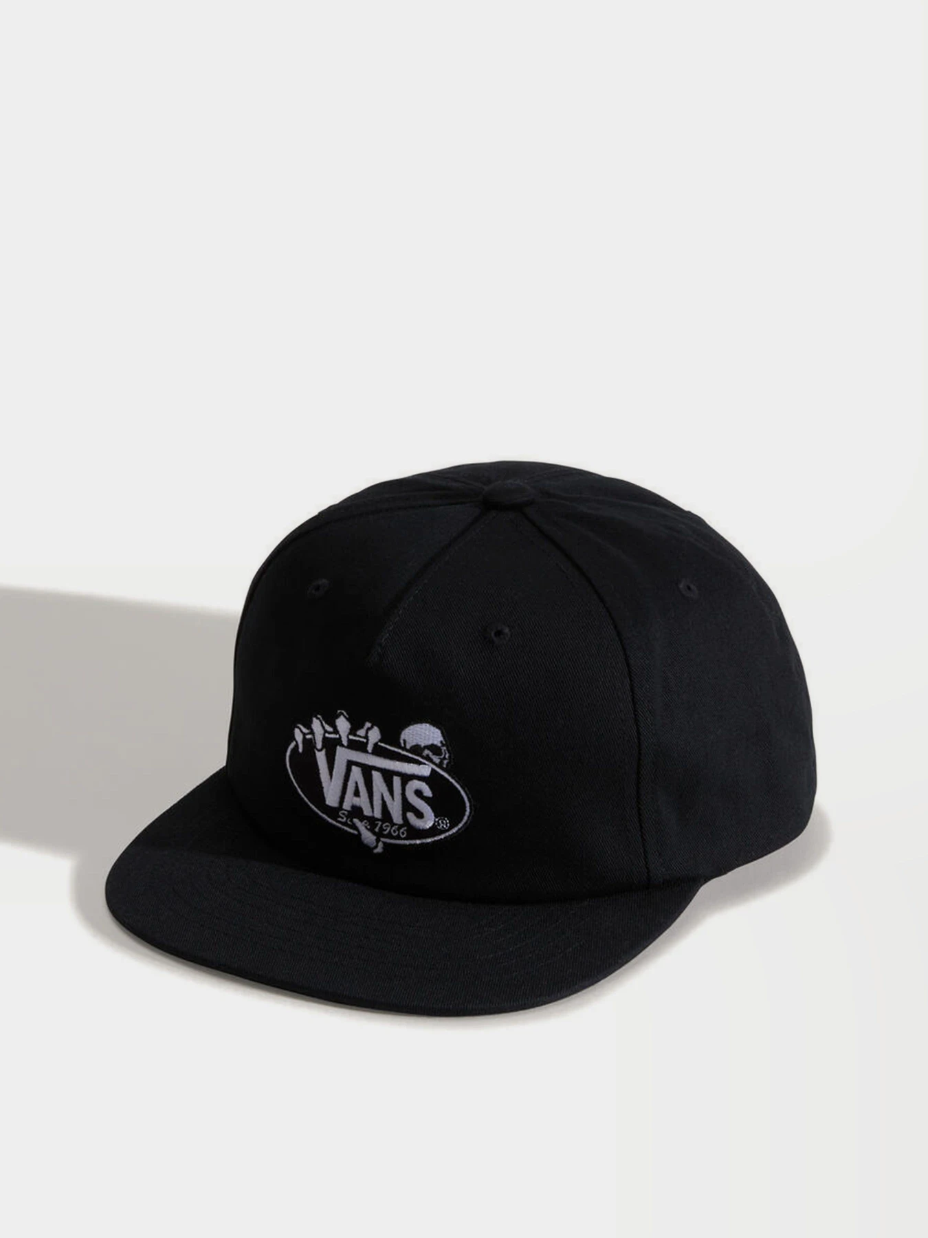 Шапки та кепки Vans SHOW OFF UNSTRUCTURED модель VN000T11BLK1 Шапки та кепки Vans SHOW OFF UNSTRUCTURED модель VN000T11BLK1 Фото