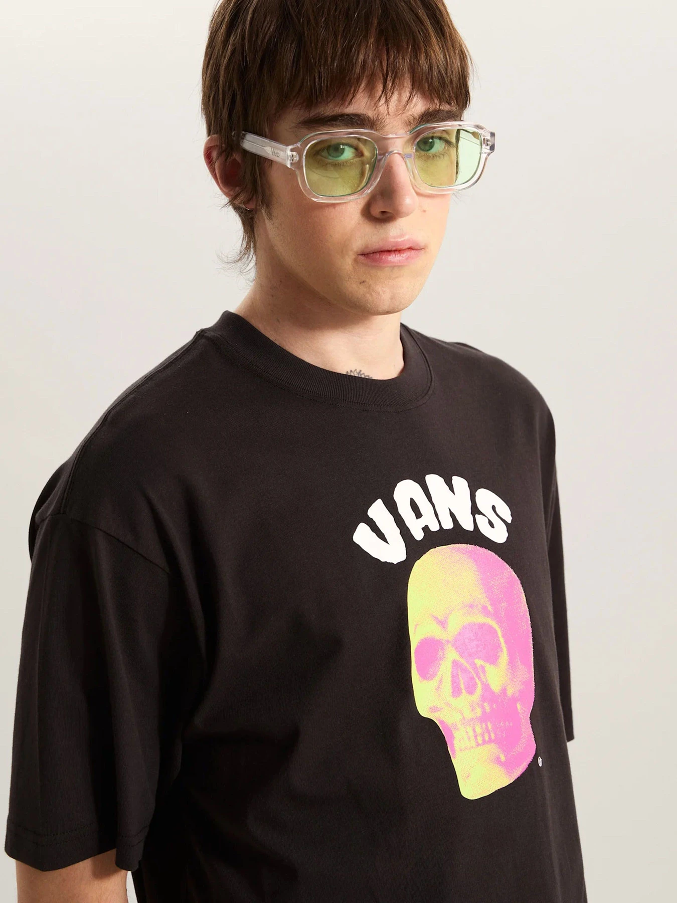 Футболки і поло Vans BONE HEAD LOOSE SS TEE модель VN000VYWBLK1 Футболки і поло Vans BONE HEAD LOOSE SS TEE модель VN000VYWBLK1 Фото