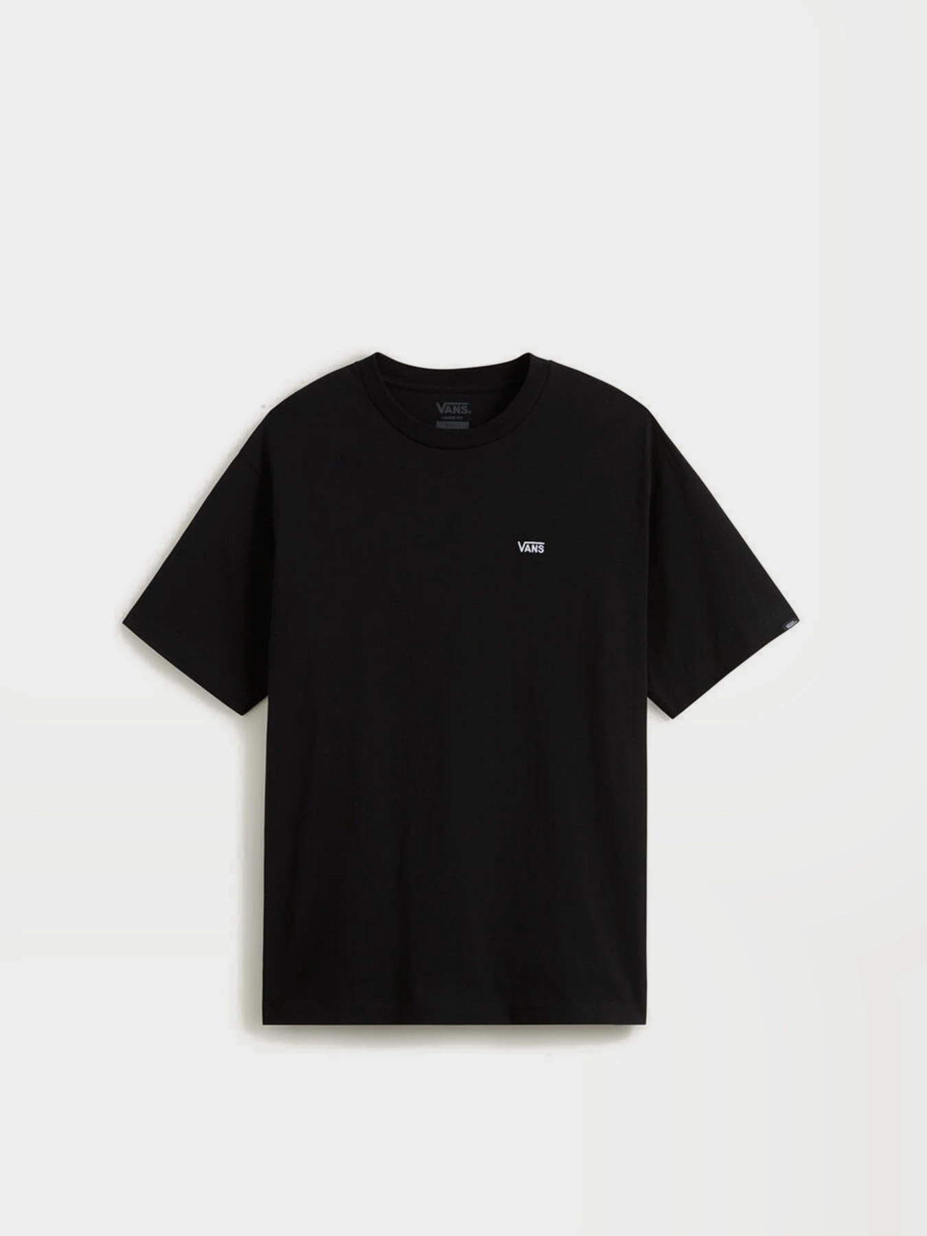 Футболки и поло Vans LEFT CHEST II LOOSE SS модель VN000P1PBLK1 Футболки и поло Vans LEFT CHEST II LOOSE SS модель VN000P1PBLK1 Фото