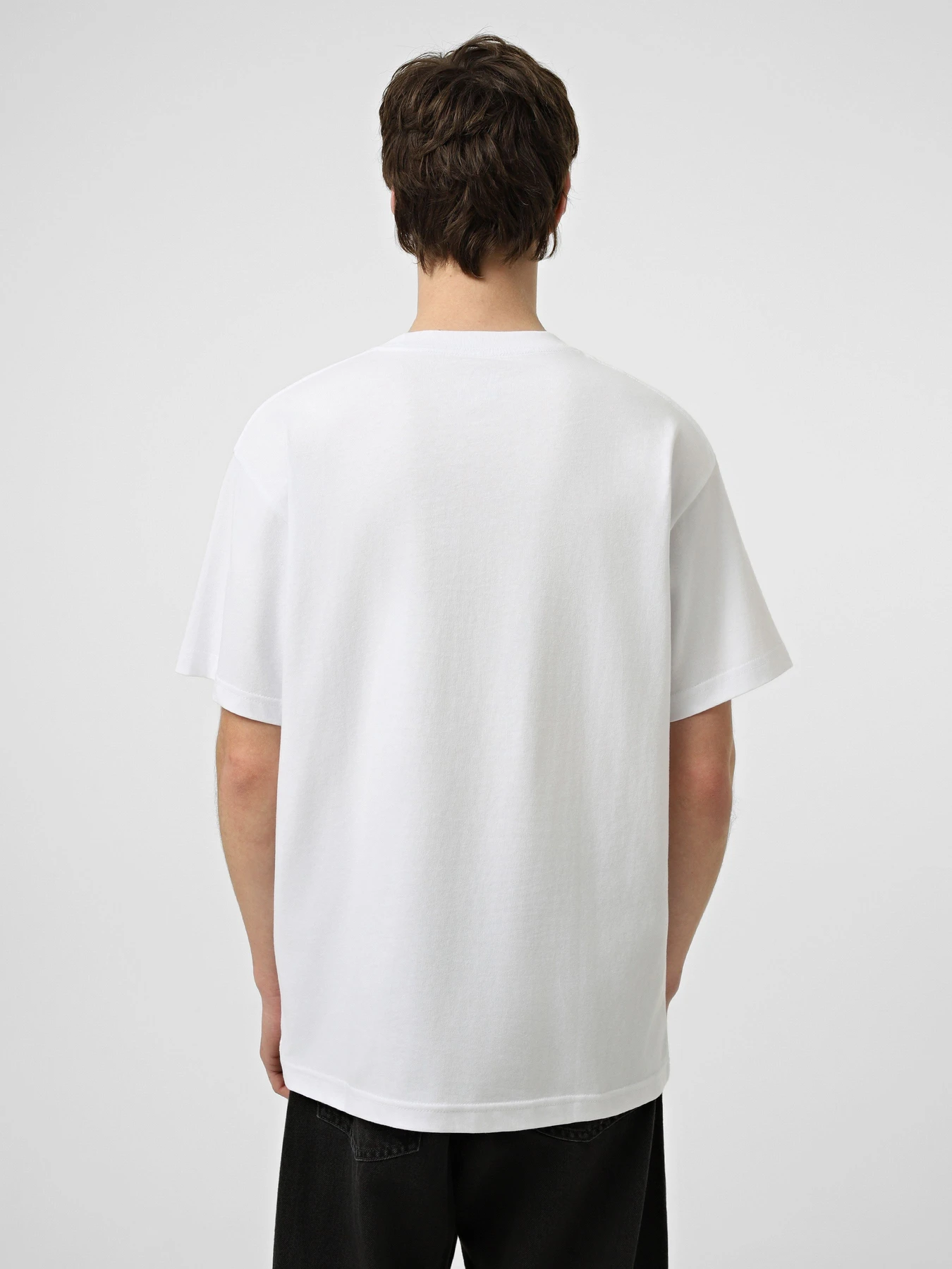 Футболки и поло Vans LEFT CHEST SS модель VN000R9XWHT1 Футболки и поло Vans LEFT CHEST SS модель VN000R9XWHT1 Фото