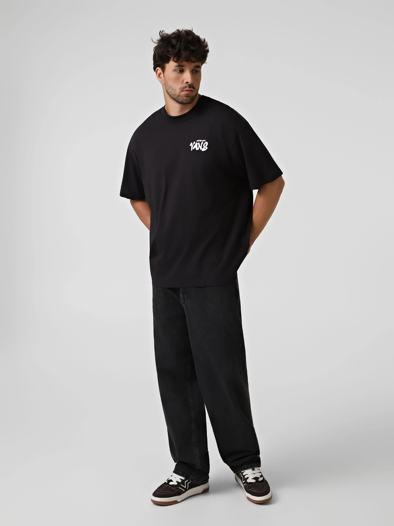 Футболки и поло Vans REPEAR SAM LOOSE SS TEE модель VN000VXDBLK1 Фото