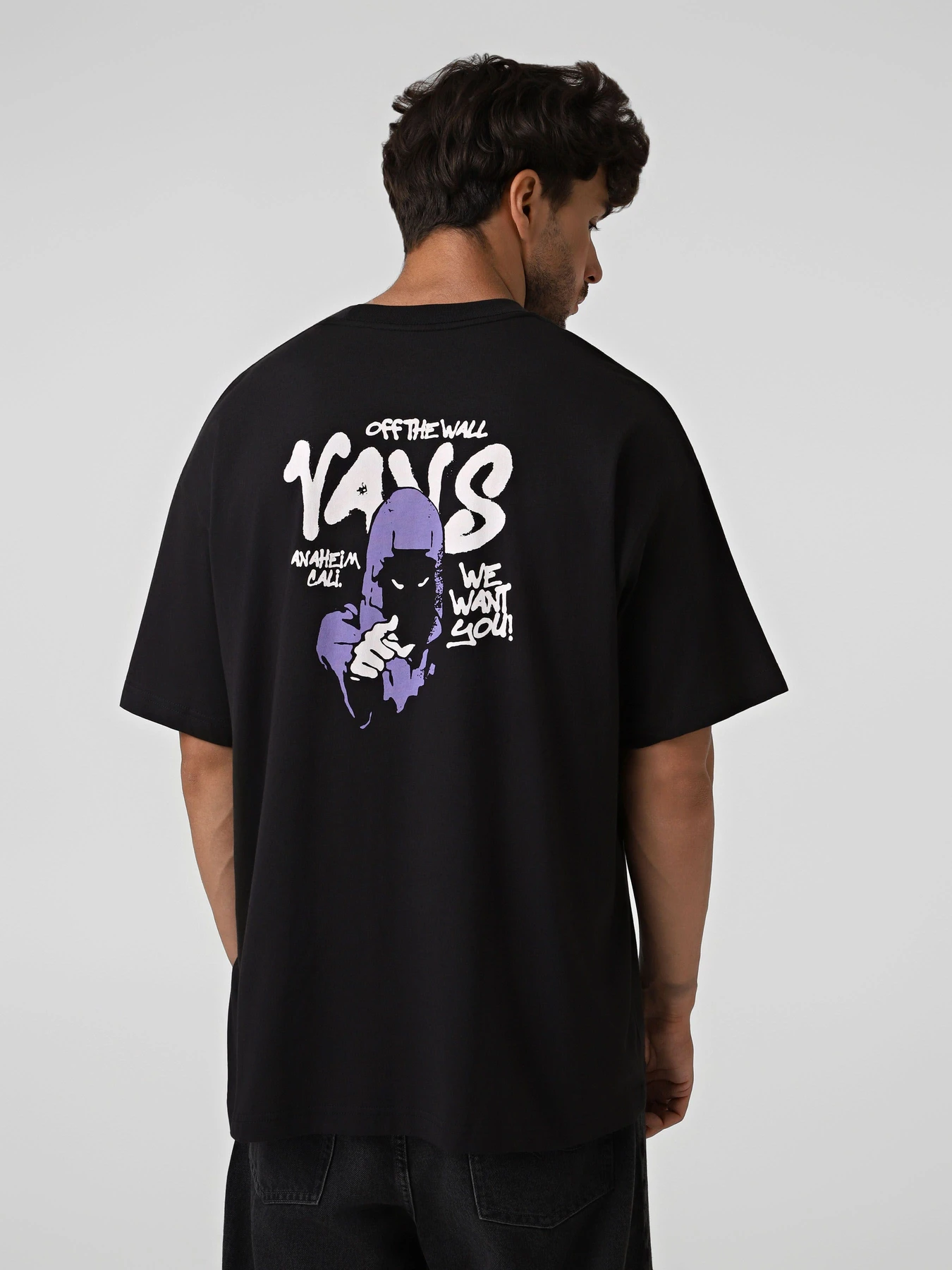 Футболки и поло Vans REPEAR SAM LOOSE SS TEE модель VN000VXDBLK1 Фото