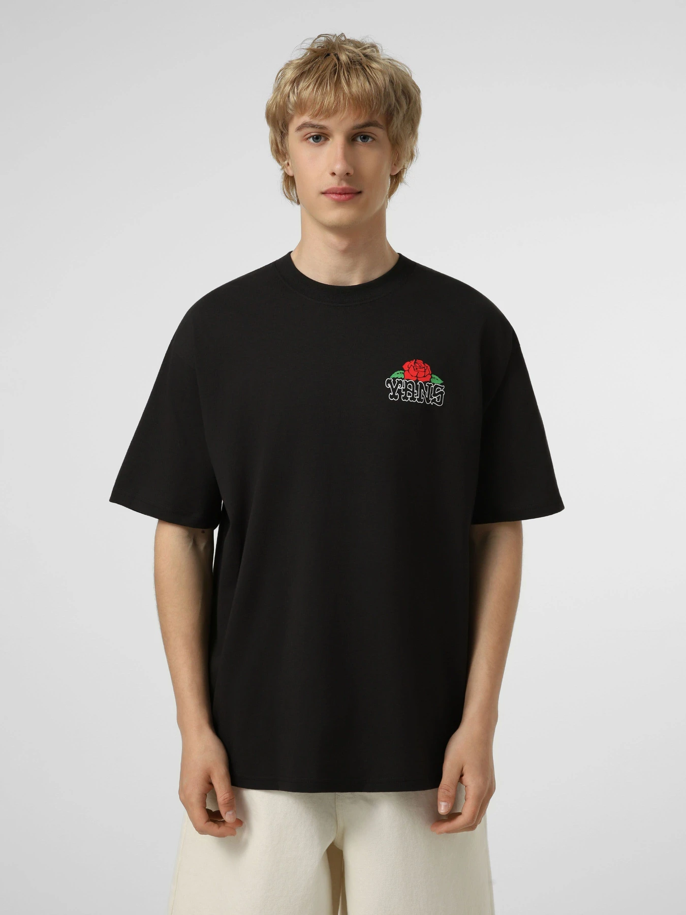 Футболки и поло Vans SO LONG REAPER SS TEE модель VN000VW1BLK1 Футболки и поло Vans SO LONG REAPER SS TEE модель VN000VW1BLK1 Фото