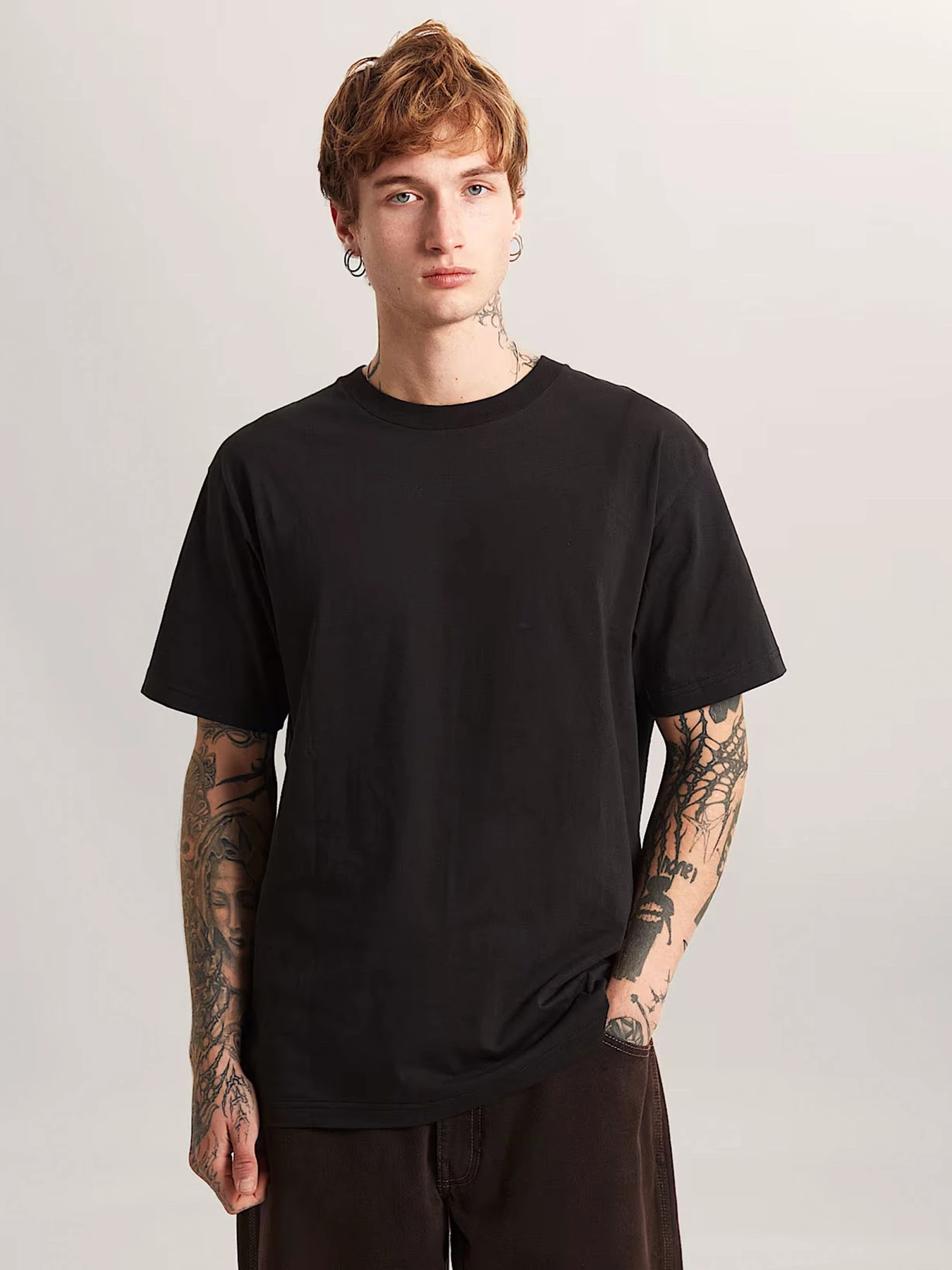 Футболки и поло Vans VANS 2-PACK TEE модель VN000U11BLK1 Футболки и поло Vans VANS 2-PACK TEE модель VN000U11BLK1 Фото