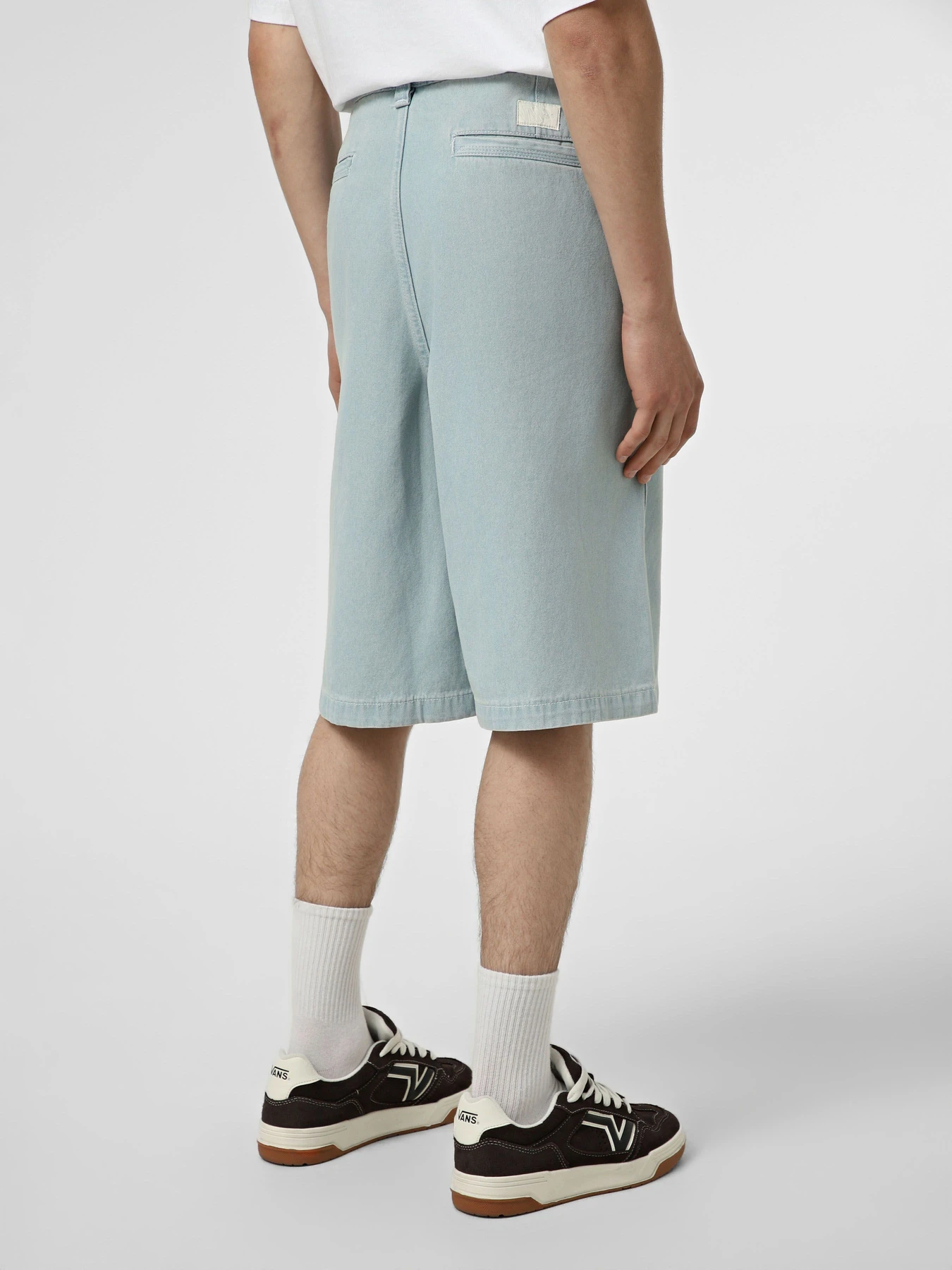 Шорты Vans LX AUTHENTIC CHINO BAGGY DENIM модель VN000T7STTJ1 Фото