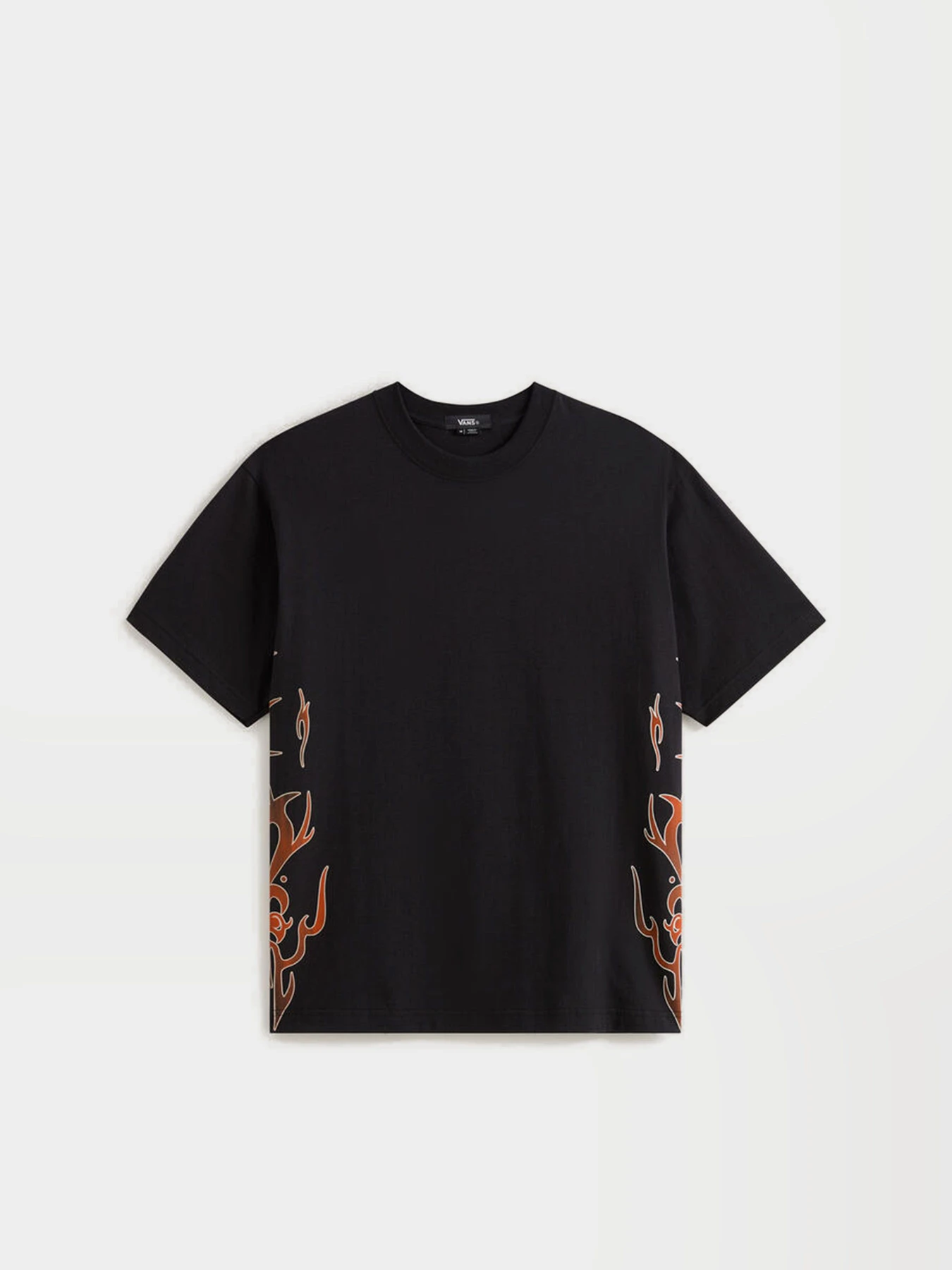 Футболки і поло Vans LX DAYANA SIDE TRIBAL SS TEE модель VN000S19BLK1 Футболки і поло Vans LX DAYANA SIDE TRIBAL SS TEE модель VN000S19BLK1 Фото