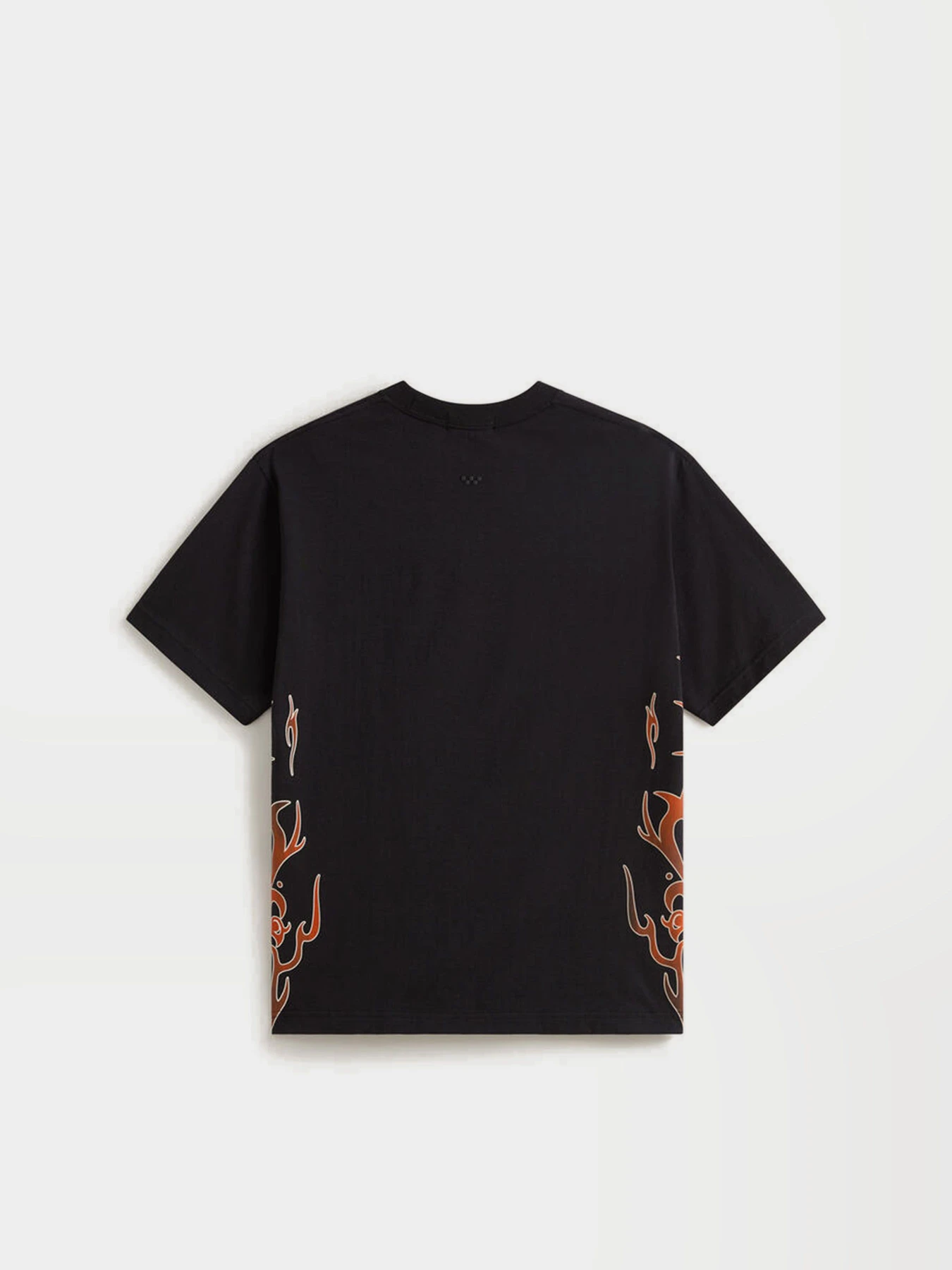 Футболки і поло Vans LX DAYANA SIDE TRIBAL SS TEE модель VN000S19BLK1 Футболки і поло Vans LX DAYANA SIDE TRIBAL SS TEE модель VN000S19BLK1 Фото
