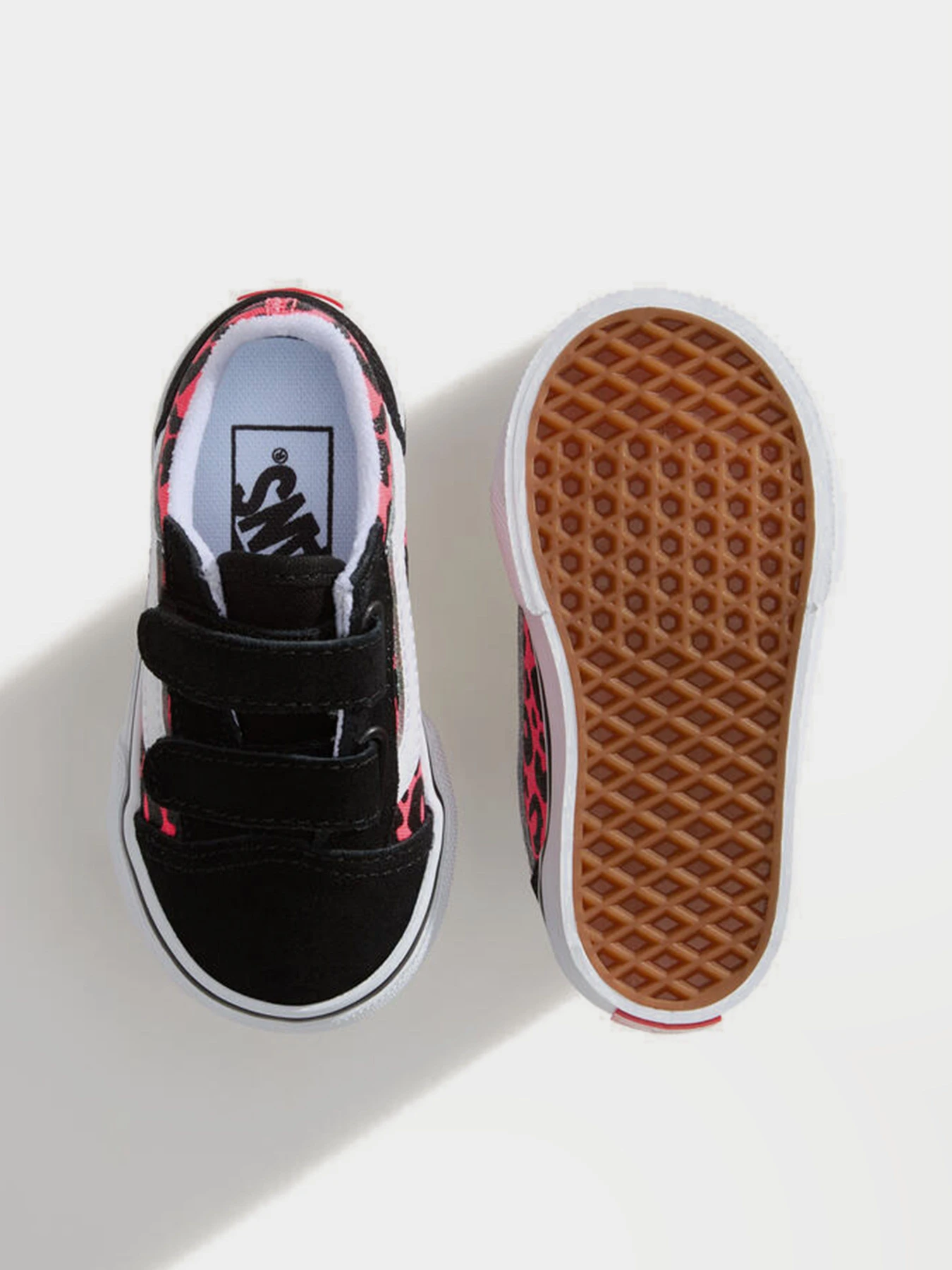 Кеды Vans OLD SKOOL V модель VN000CRWFOC1 Кеды Vans OLD SKOOL V модель VN000CRWFOC1 Фото