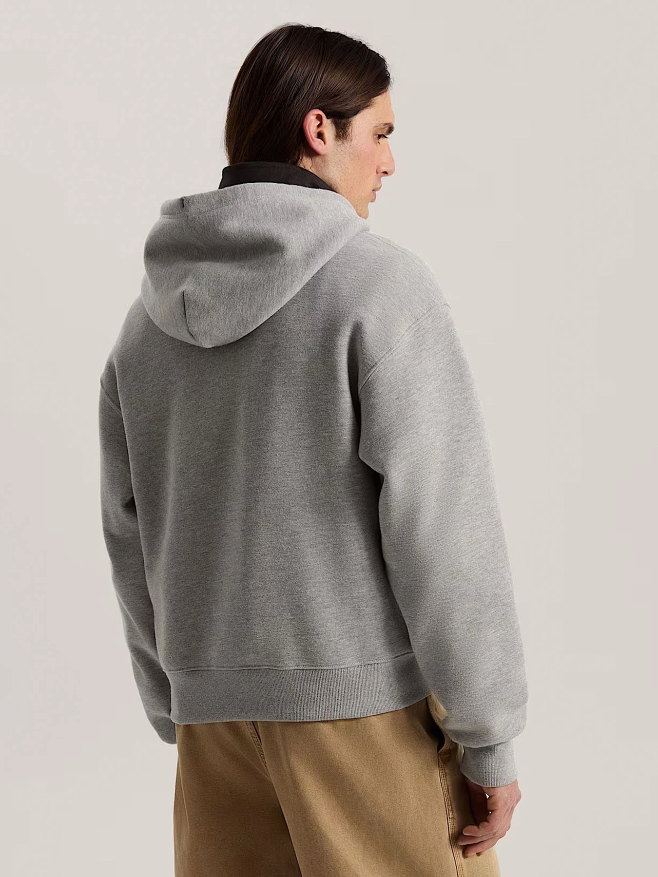 Худи и свитшоты Vans STACKED HI PULLOVER модель VN00105P02F1 Худи и свитшоты Vans STACKED HI PULLOVER модель VN00105P02F1 Фото