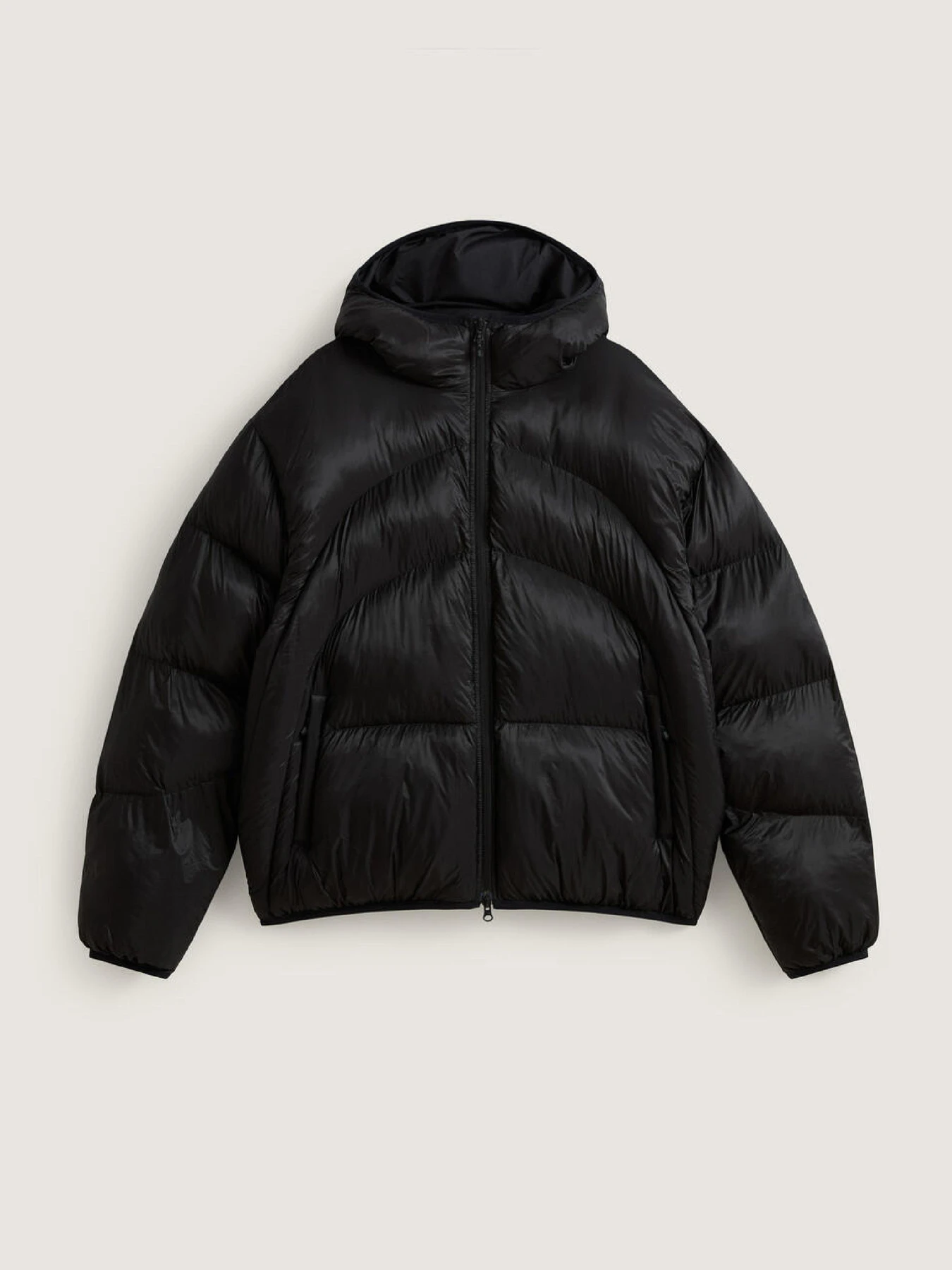 Куртки и дубленки Vans ELEVATED PUFFER модель VN0011KMBLK1 Куртки и дубленки Vans ELEVATED PUFFER модель VN0011KMBLK1 Фото