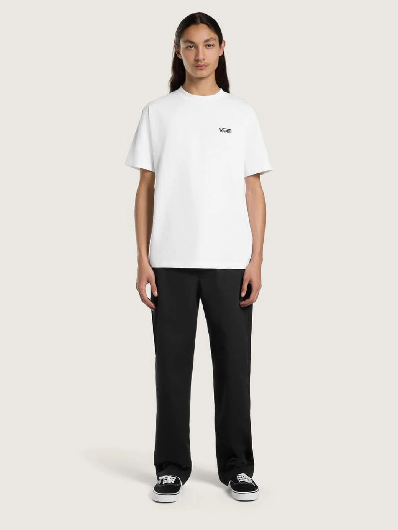 Брюки Vans AUTHENTIC CHINO STRAIGHT PANT модель VN000TCXBLK1 Брюки Vans AUTHENTIC CHINO STRAIGHT PANT модель VN000TCXBLK1 Фото