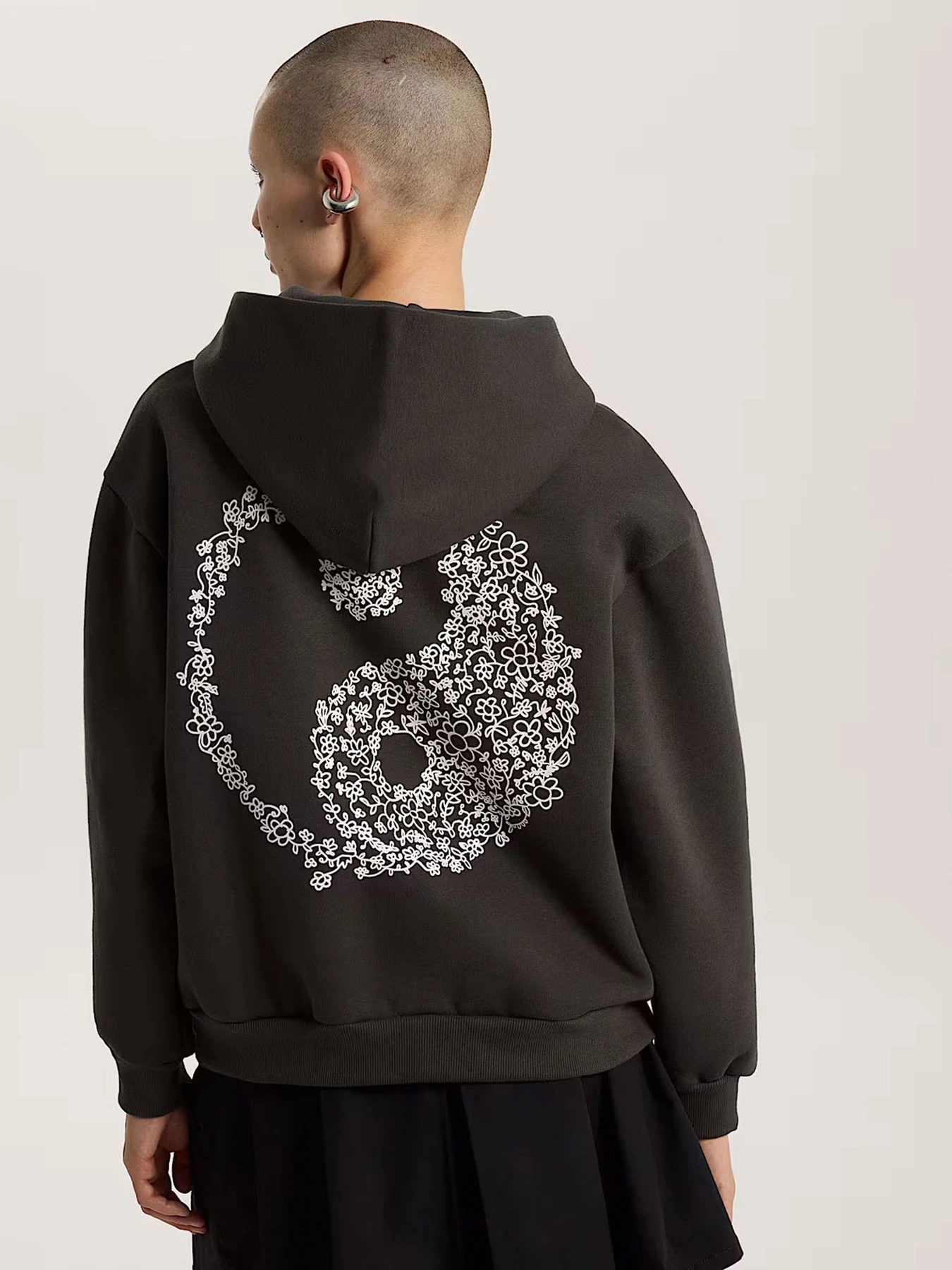 Худи и свитшоты Vans DREAMS SPILL PULLOVER модель VN0010DYEMV1 Худи и свитшоты Vans DREAMS SPILL PULLOVER модель VN0010DYEMV1 Фото