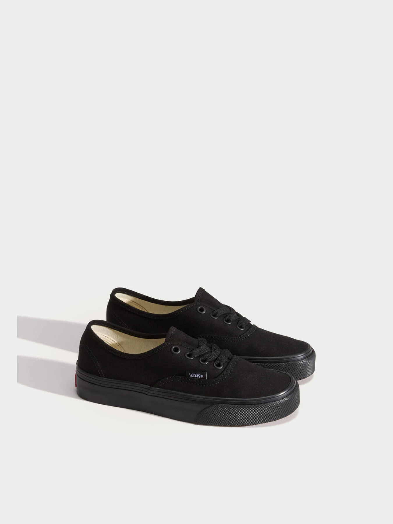 Кеди Vans AUTHENTIC модель VN000E9BBKA1 Фото