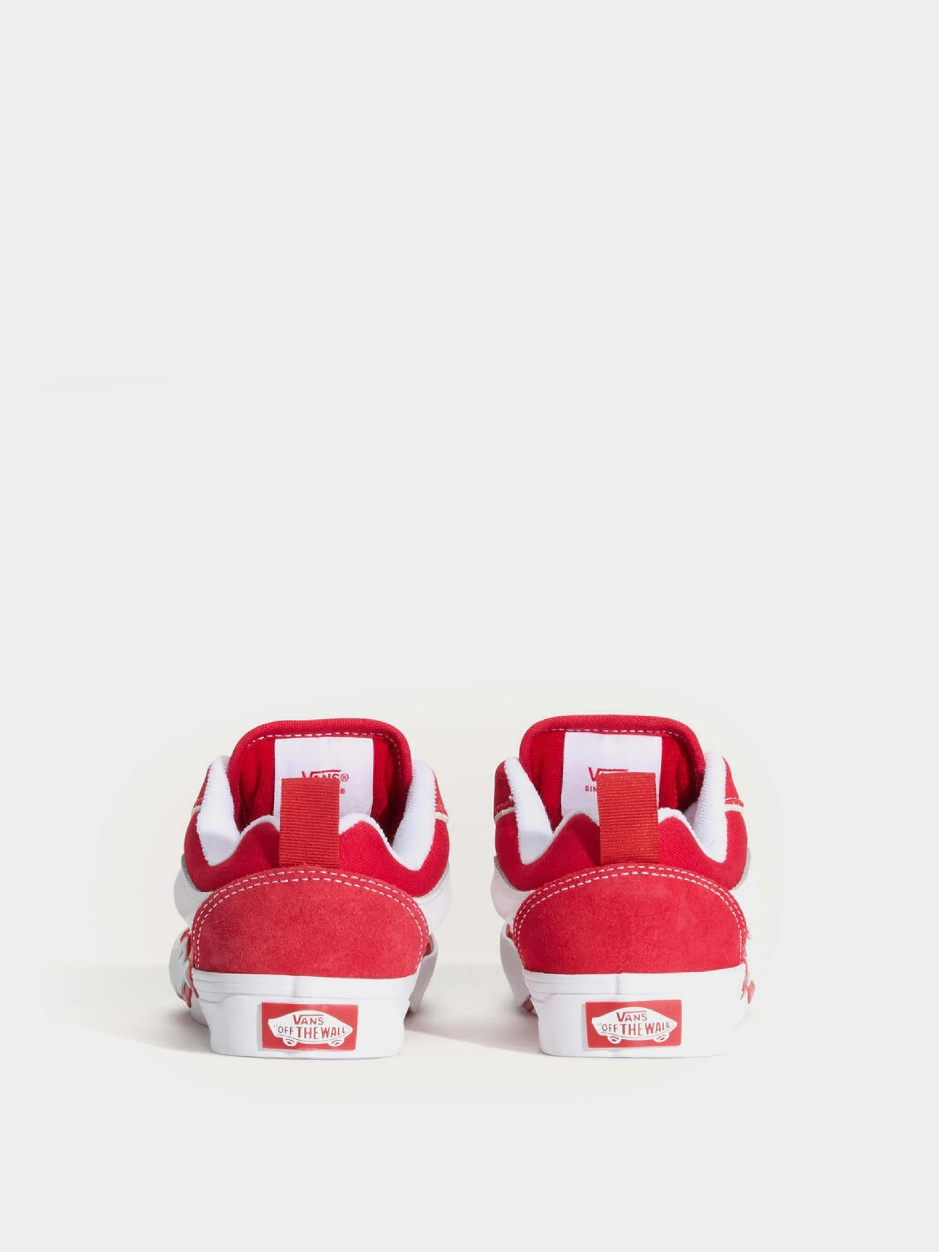 Кеды Vans KNU SKOOL BOLT модель VN000XYEIZQ1 Кеды Vans KNU SKOOL BOLT модель VN000XYEIZQ1 Фото