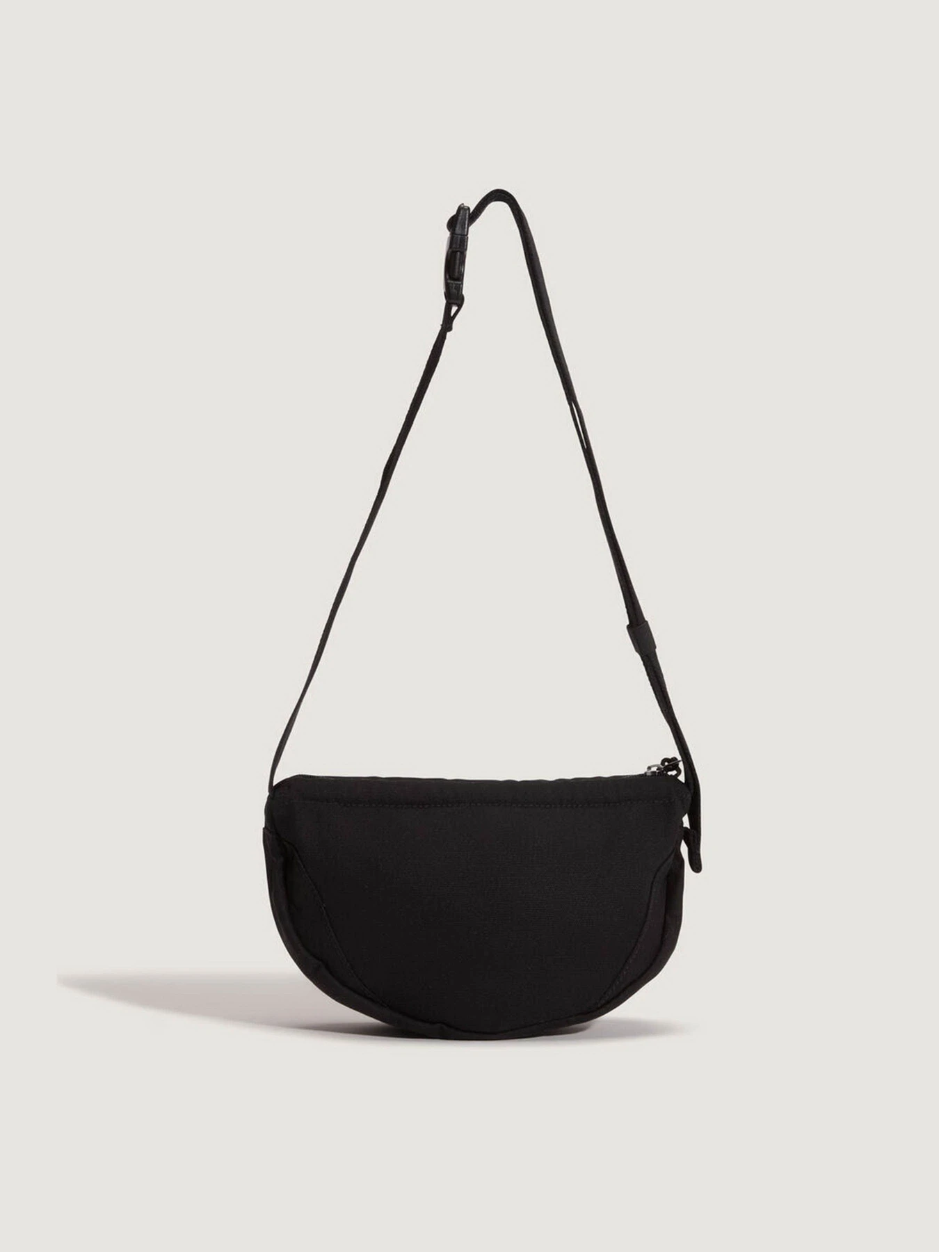 Сумки Vans OLD SKOOL ICON CROSSBODY BAG модель VN00101VBLK1 Сумки Vans OLD SKOOL ICON CROSSBODY BAG модель VN00101VBLK1 Фото
