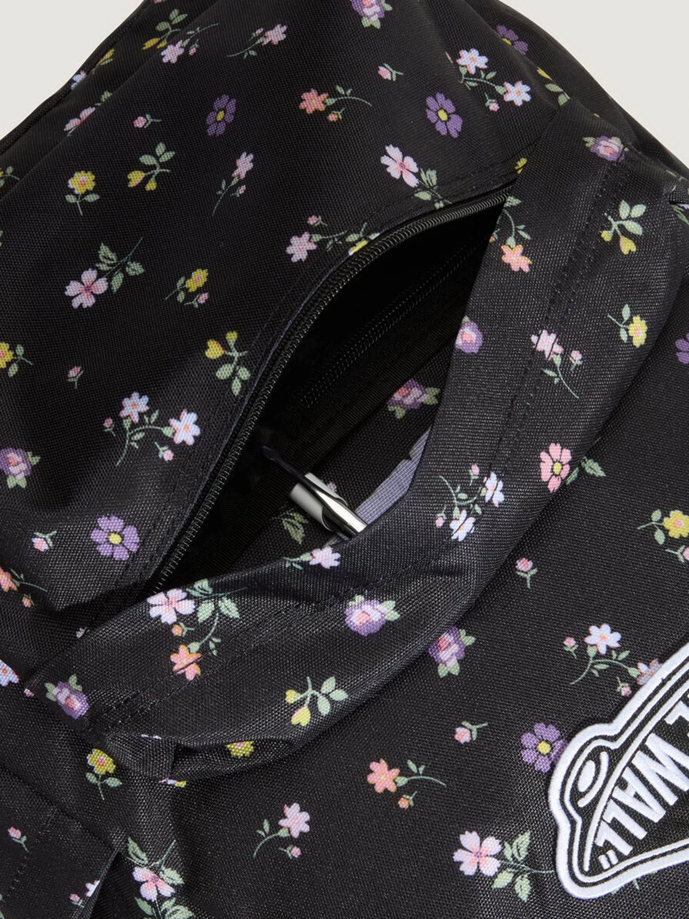Рюкзаки Vans OLD SKOOL CLASSIC BACKPACK модель VN000H4YHTL1 Фото