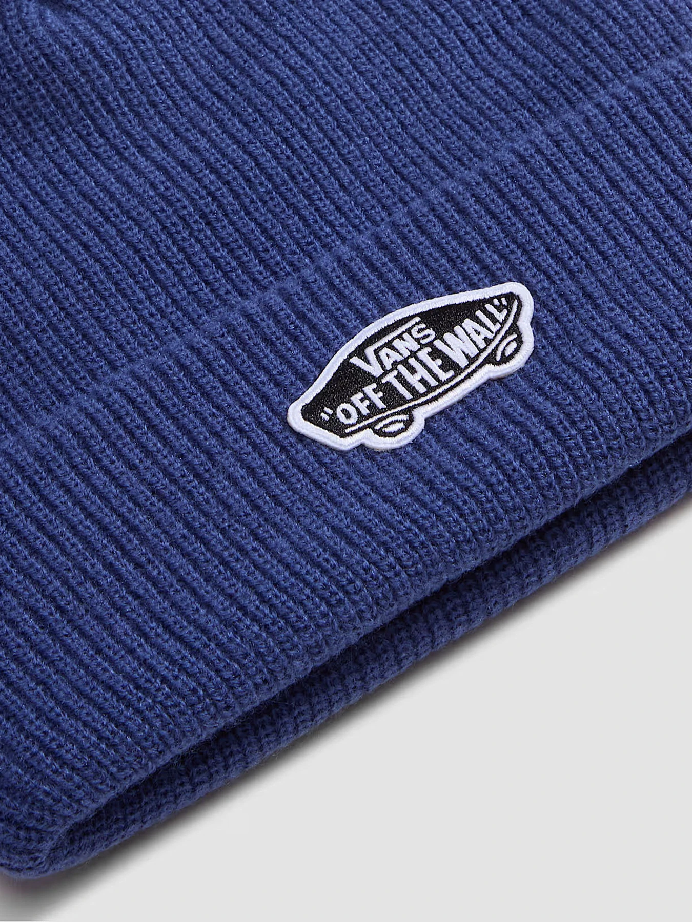 Шапки та кепки Vans VANS CLASSIC CUFF BEANIE модель VN000QB25TU1 Шапки та кепки Vans VANS CLASSIC CUFF BEANIE модель VN000QB25TU1 Фото
