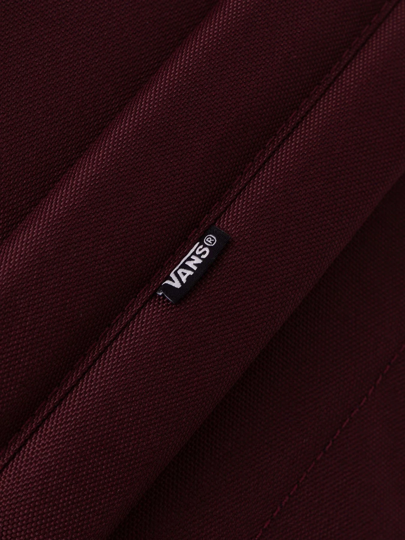 Рюкзаки Vans OLD SKOOL FLYING V BACKPACK модель VN00103A4QU1 Рюкзаки Vans OLD SKOOL FLYING V BACKPACK модель VN00103A4QU1 Фото