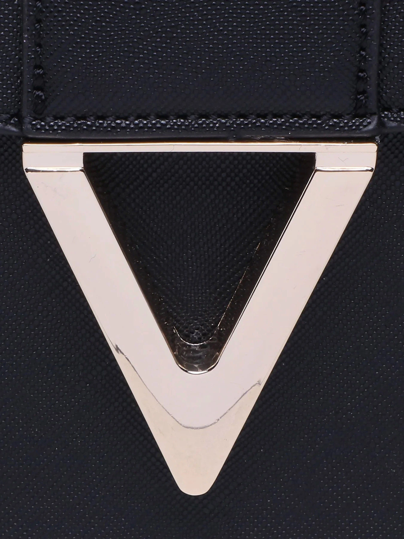 Сумки Valentino модель VBS6V901 NERO Фото