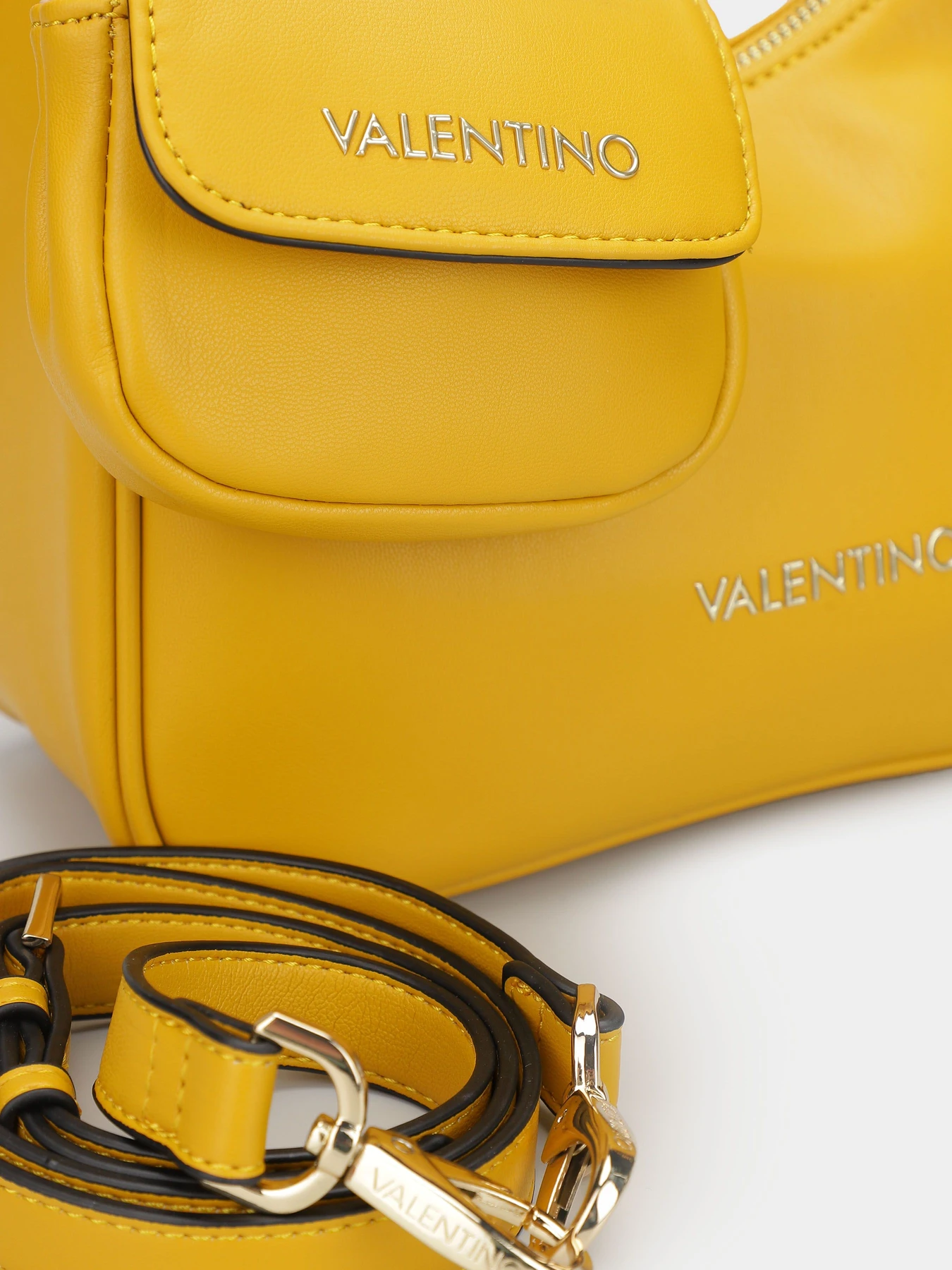 Сумки Valentino Chamonix модель VBS7GF02 229 Сумки Valentino Chamonix модель VBS7GF02 229 Фото