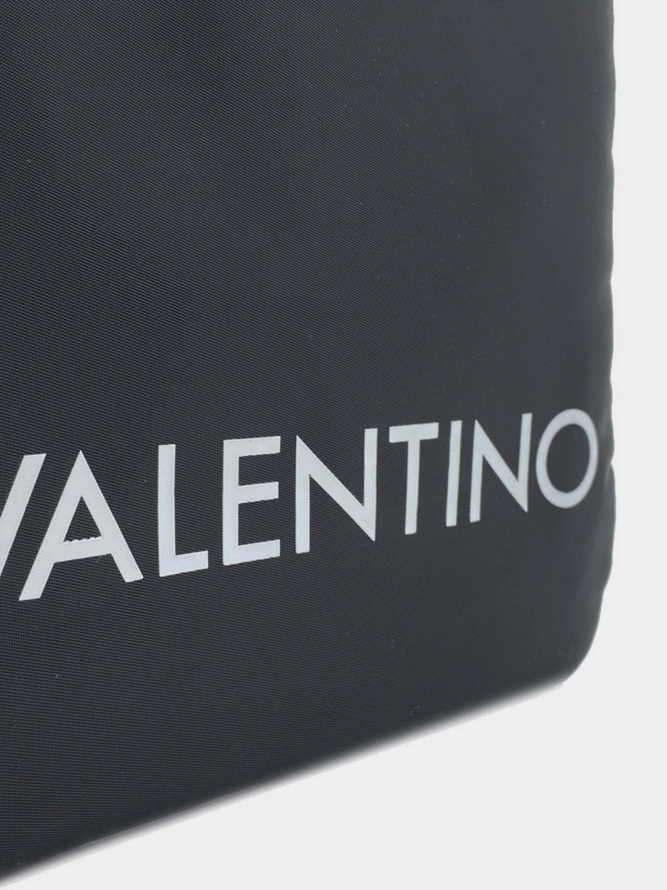 Сумки Valentino Kylo модель VBS47303 001 Сумки Valentino Kylo модель VBS47303 001 Фото