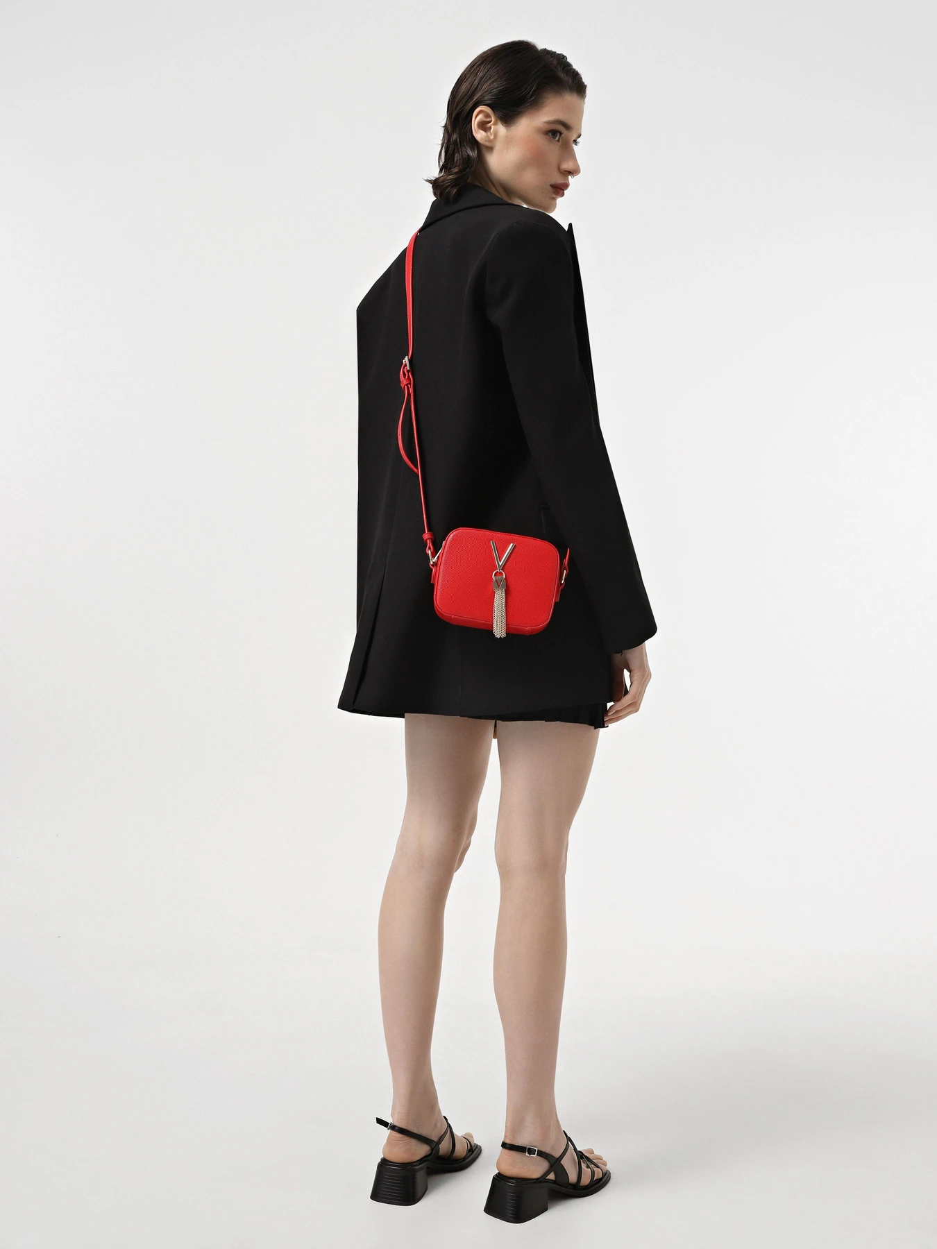 Сумки Valentino модель VBS1R409G 003 Сумки Valentino модель VBS1R409G 003 Фото