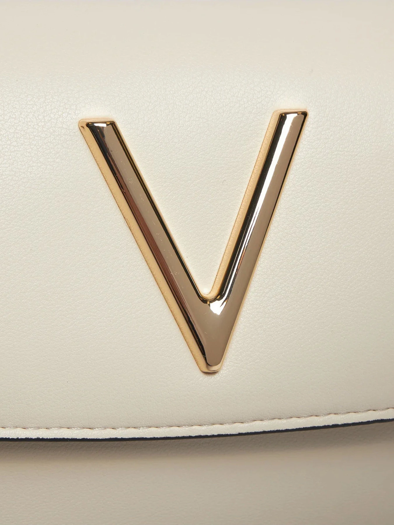 Сумки Valentino модель VBS7NM04 F61 Фото