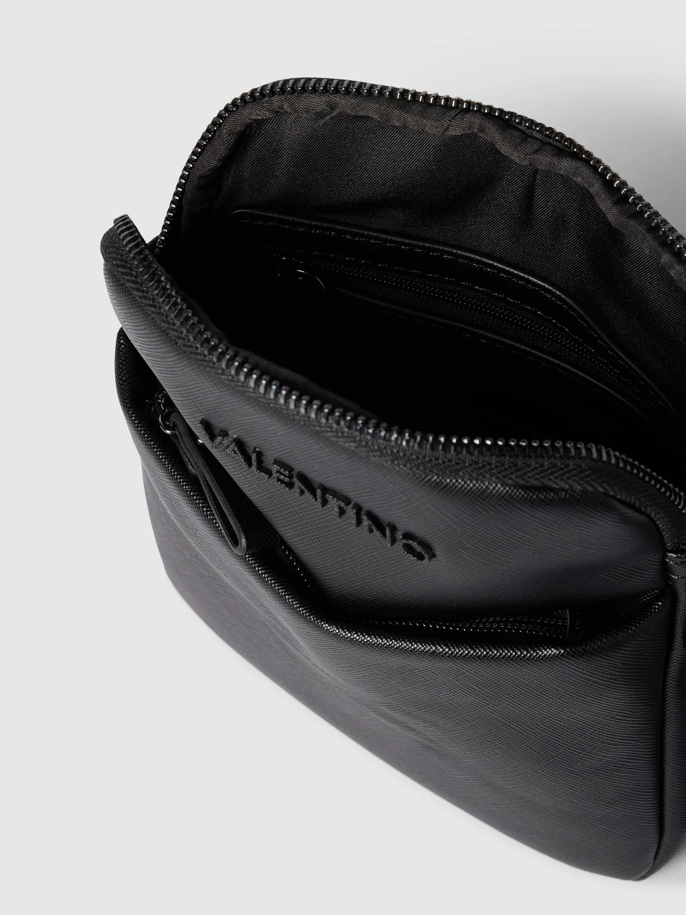 Сумки Valentino модель VBS7O506 001 Фото