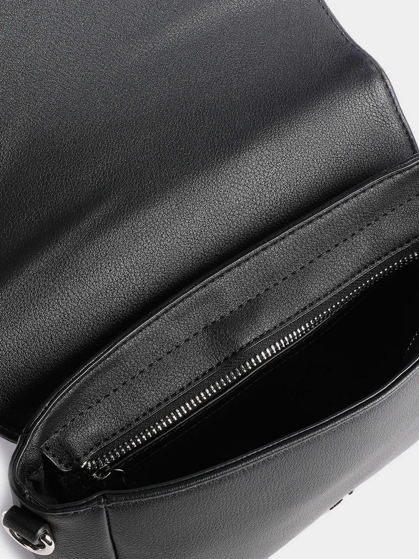 Сумки Valentino Amaro модель VBS5WM04 NERO Сумки Valentino Amaro модель VBS5WM04 NERO Фото